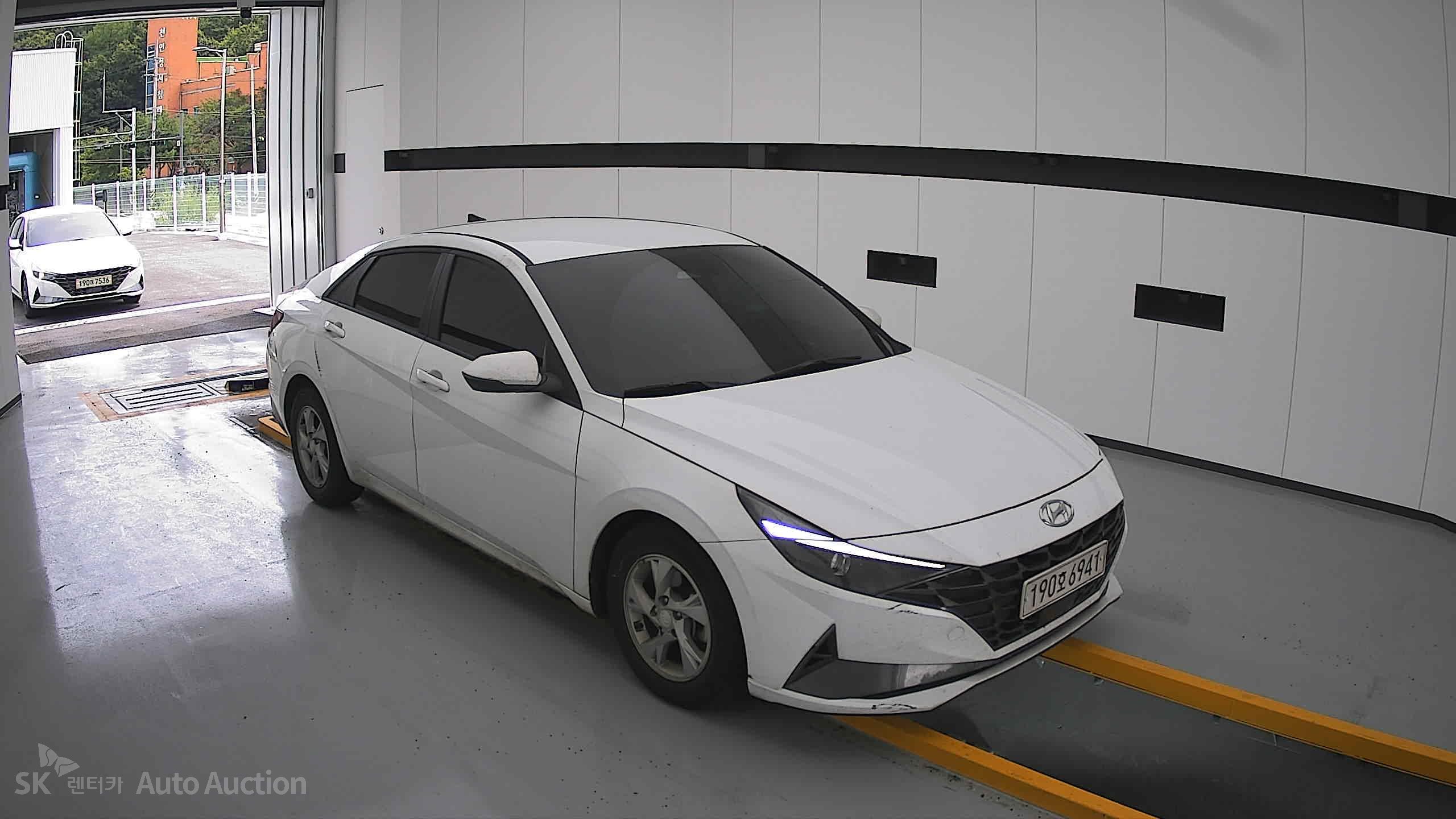 2023 - hyundai avante