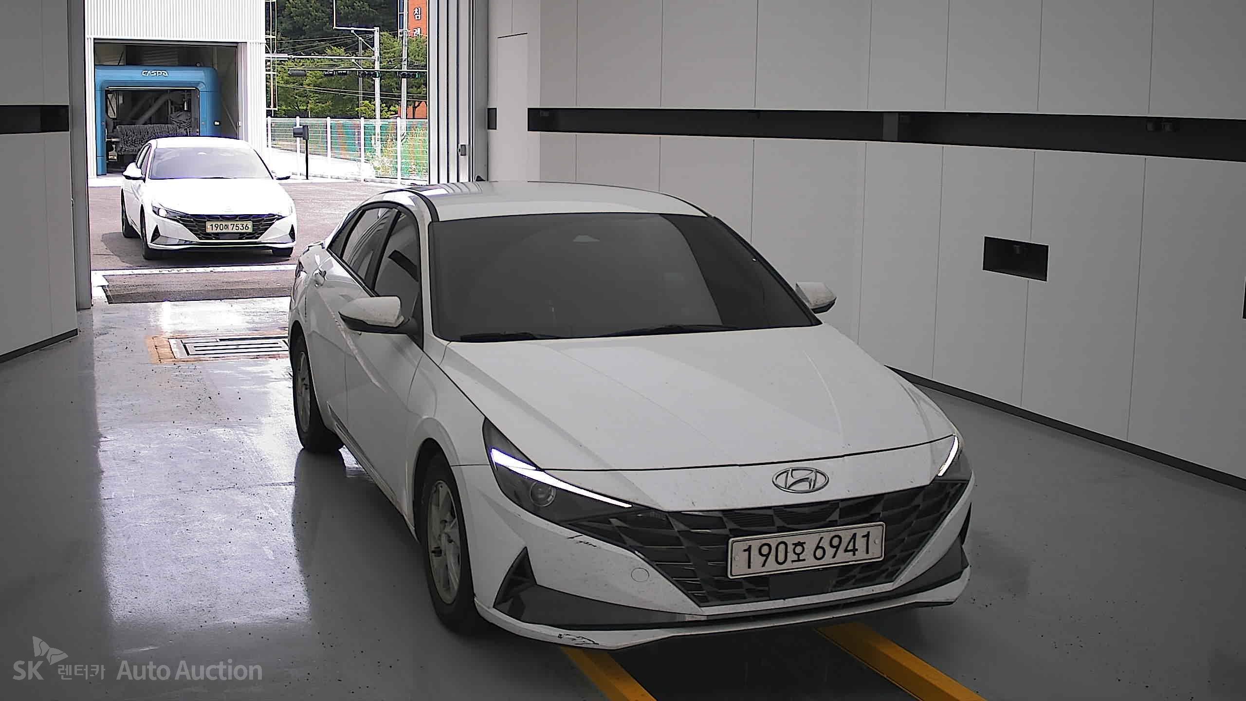 2023 - hyundai avante