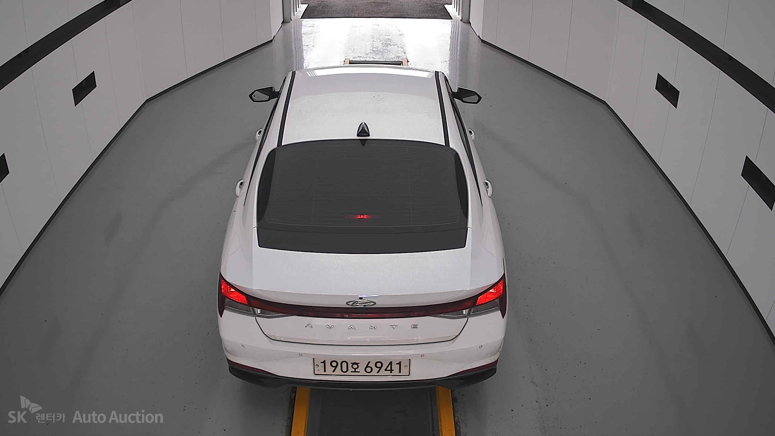 2023 - hyundai avante