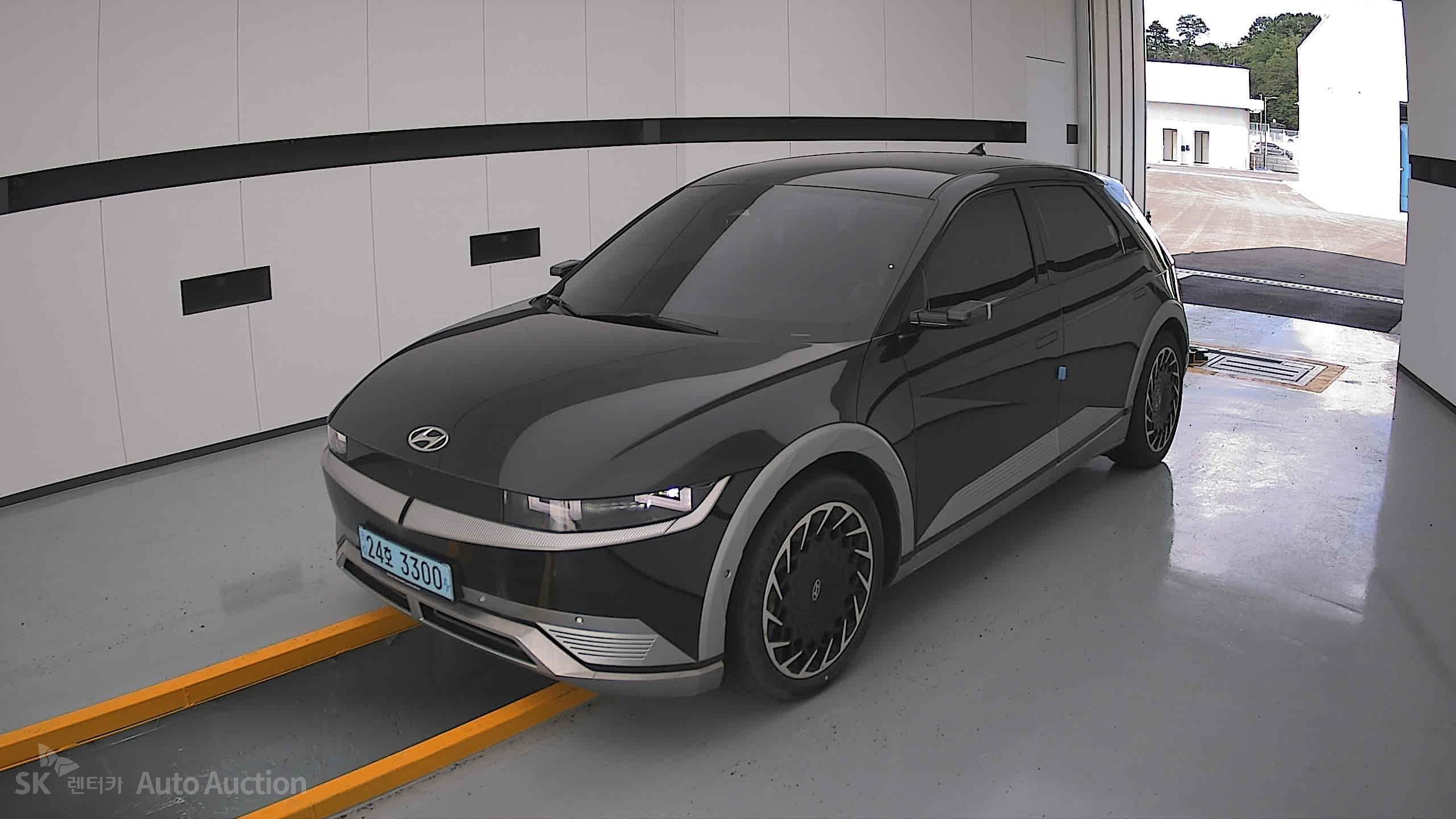 2022 - hyundai ioniq