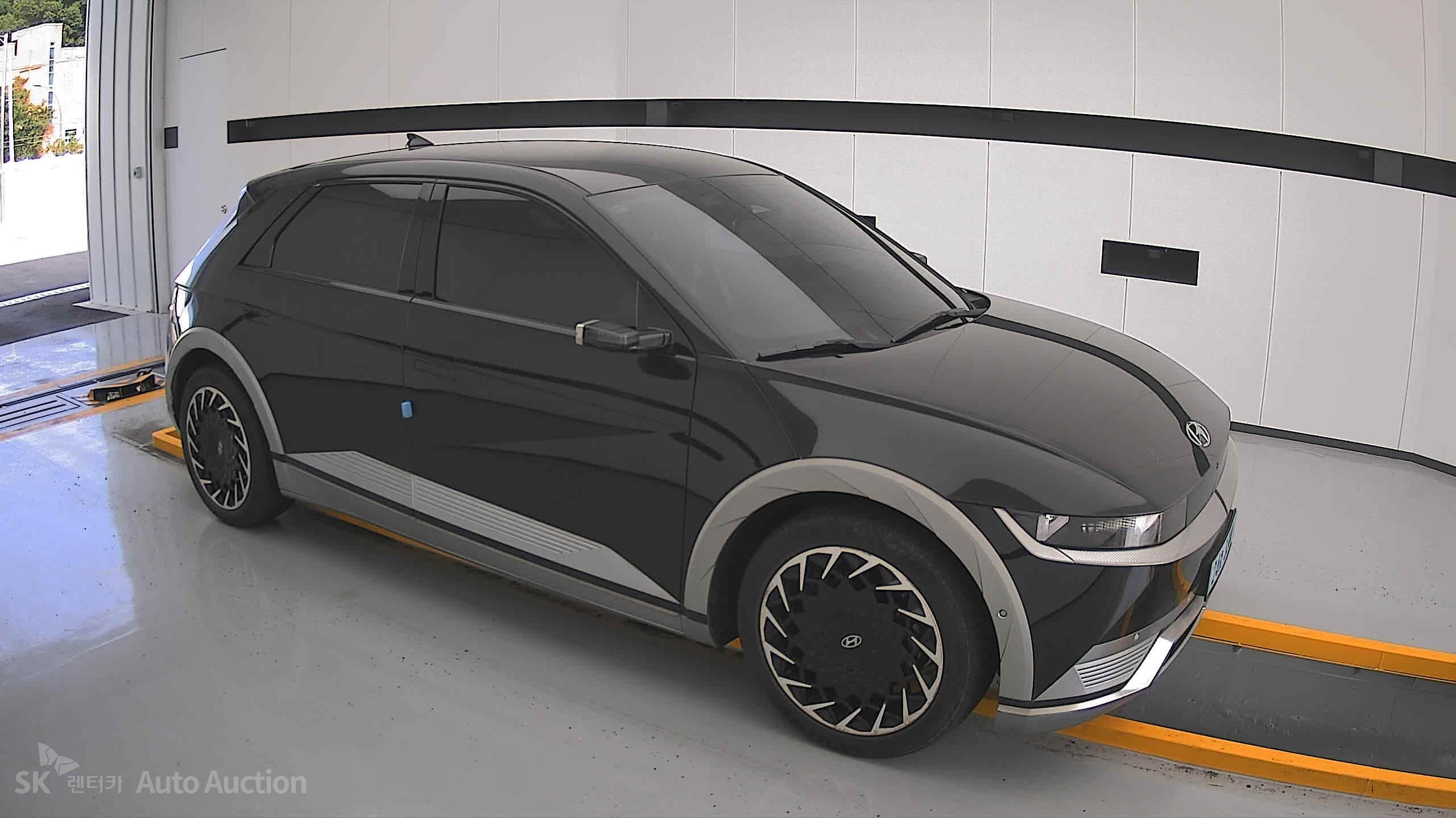 2022 - hyundai ioniq