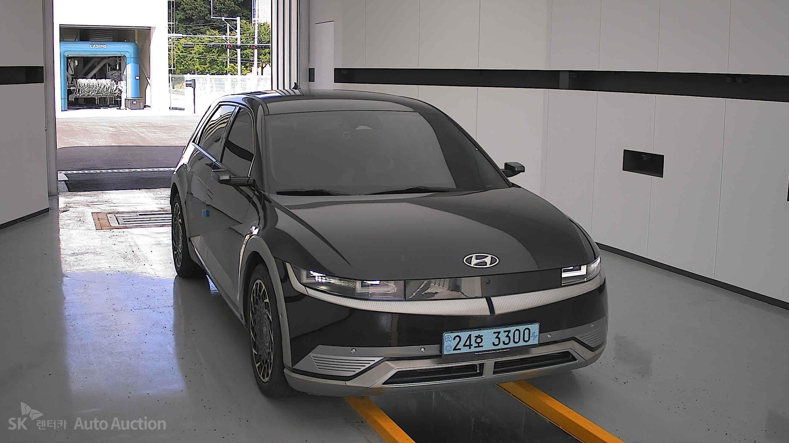 2022 - hyundai ioniq