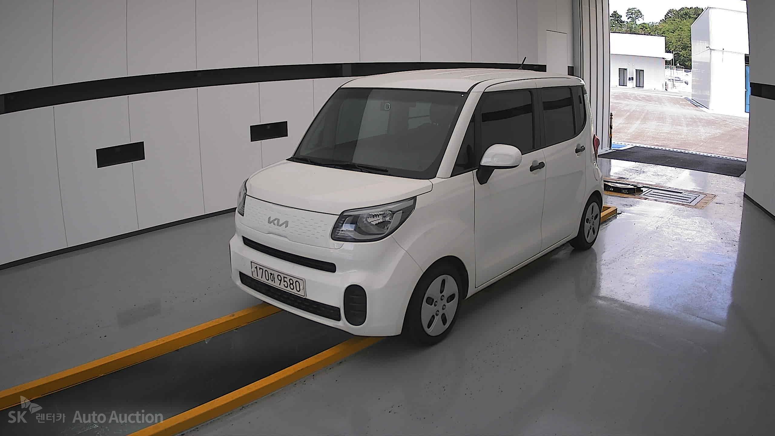 2022 - kia ray