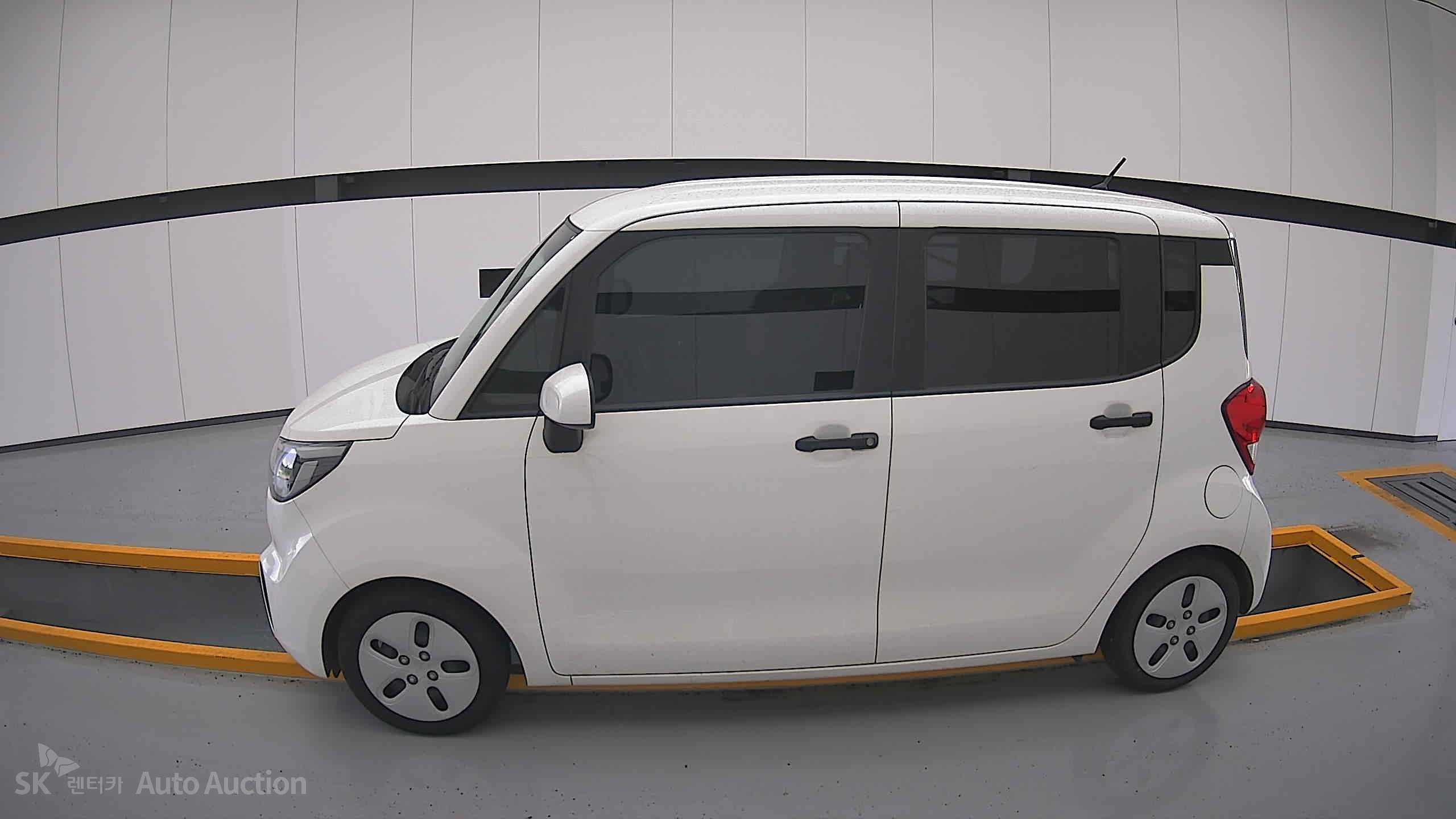 2022 - kia ray