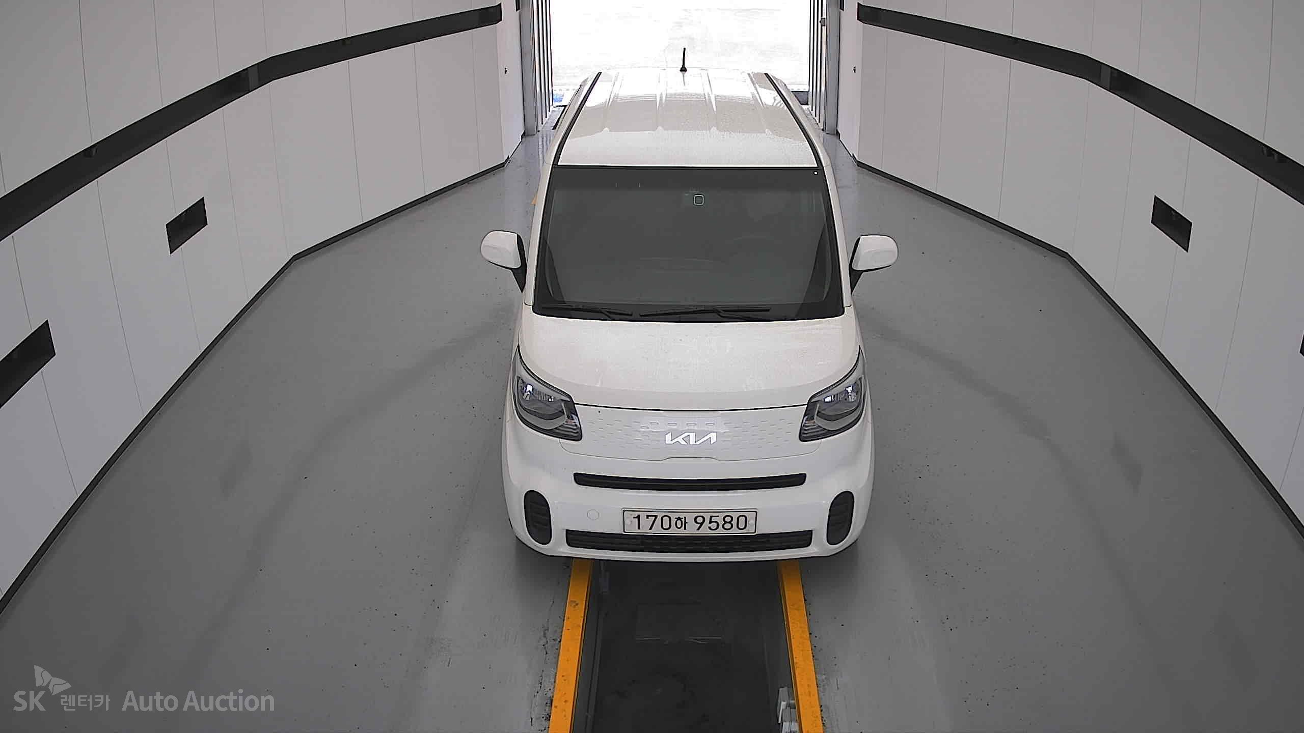 2022 - kia ray