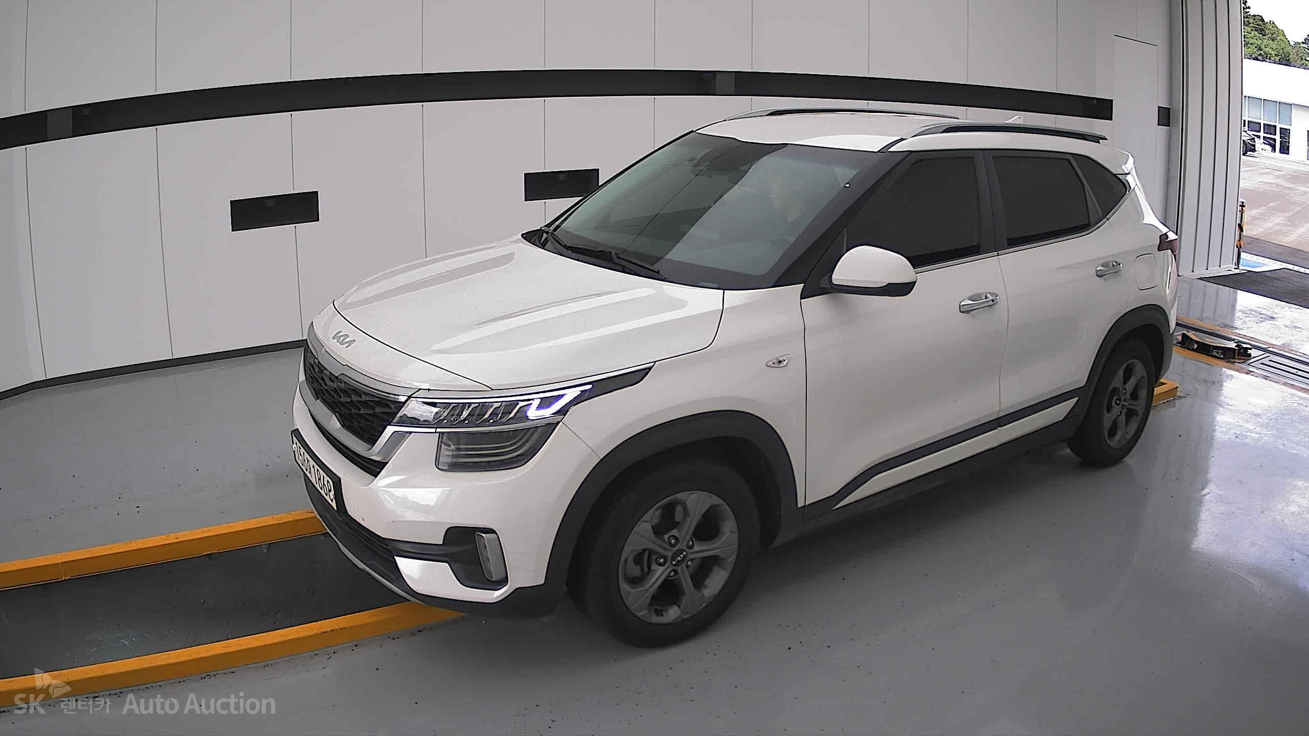 2023 - kia seltos