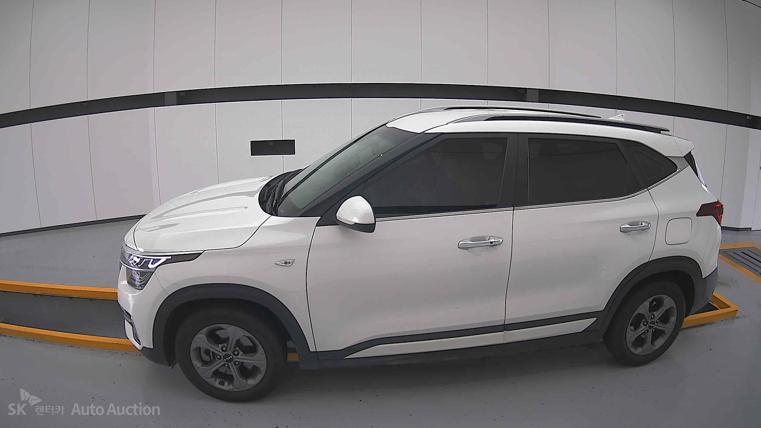 2023 - kia seltos