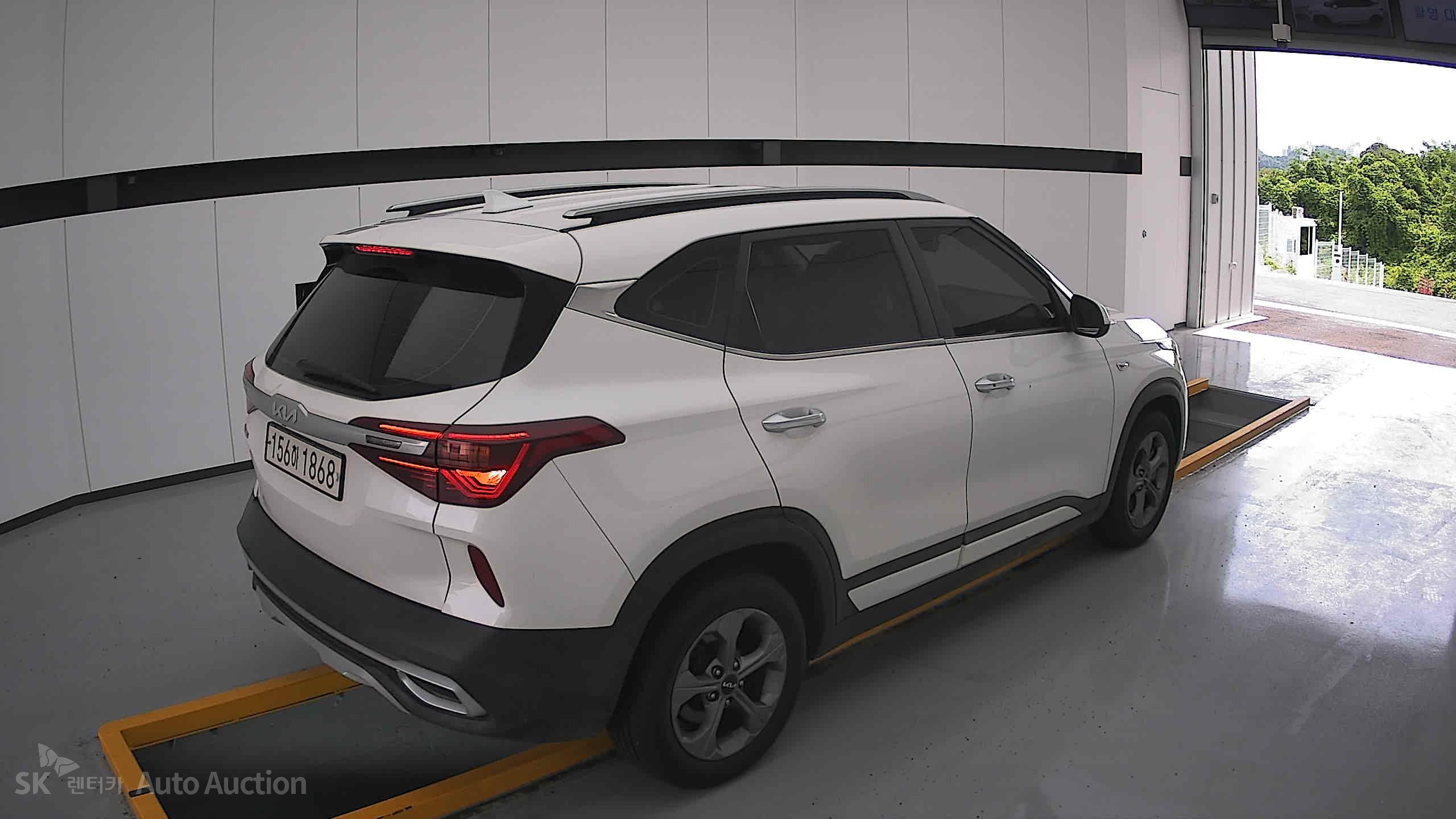 2023 - kia seltos