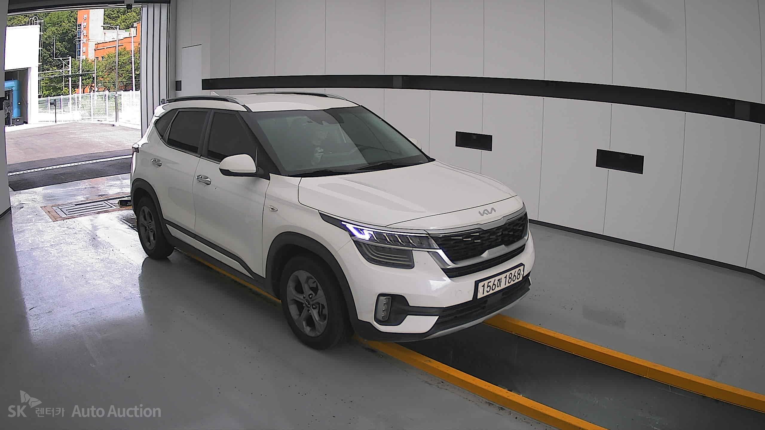 2023 - kia seltos