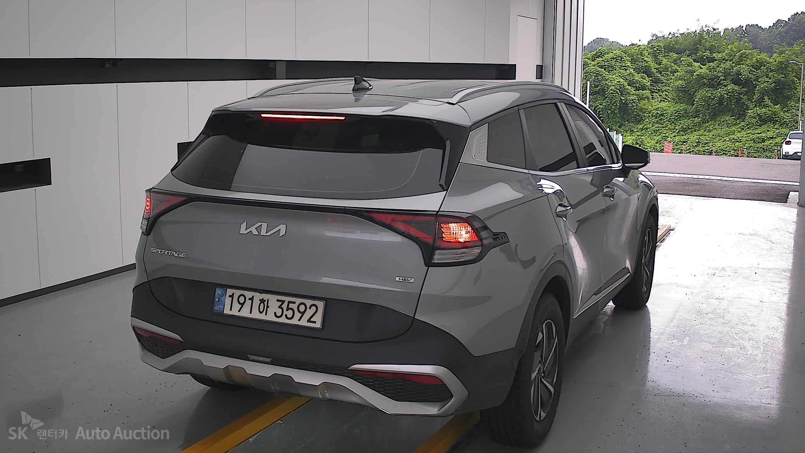 2023 - kia sportage