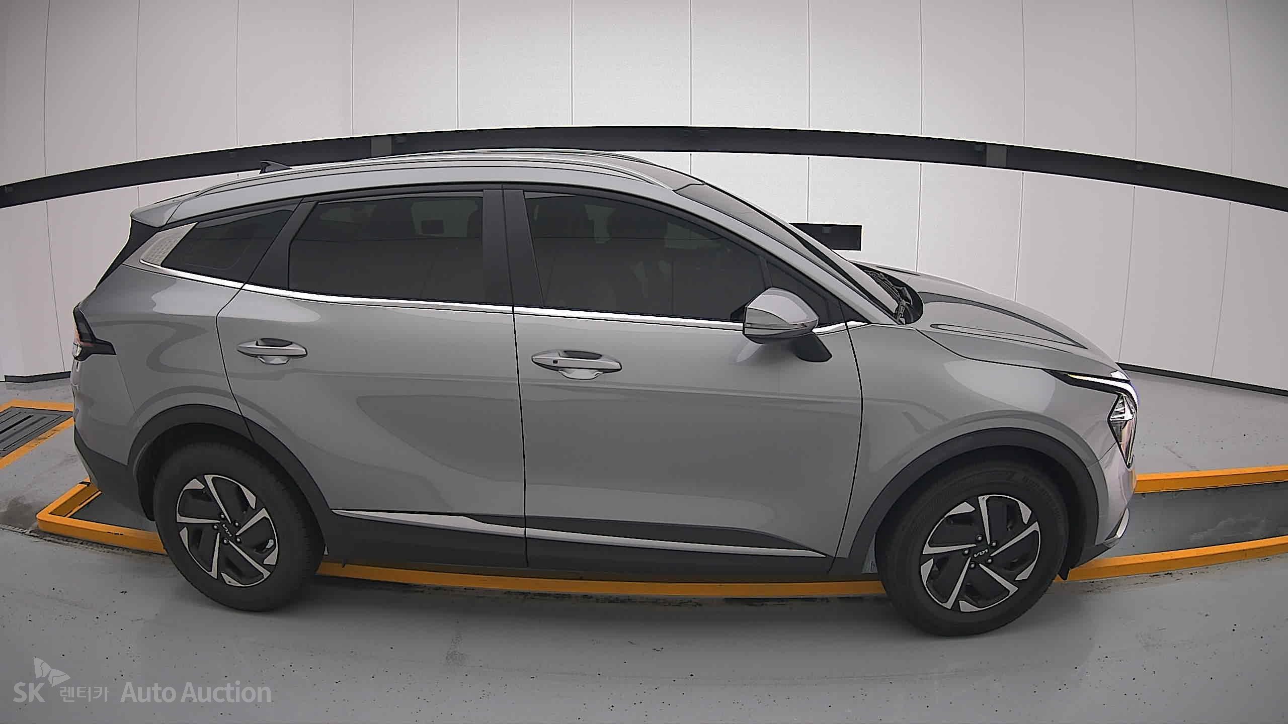 2023 - kia sportage