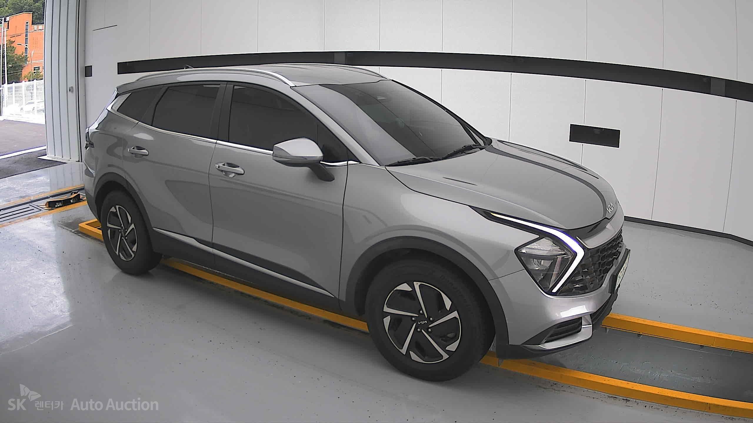 2023 - kia sportage