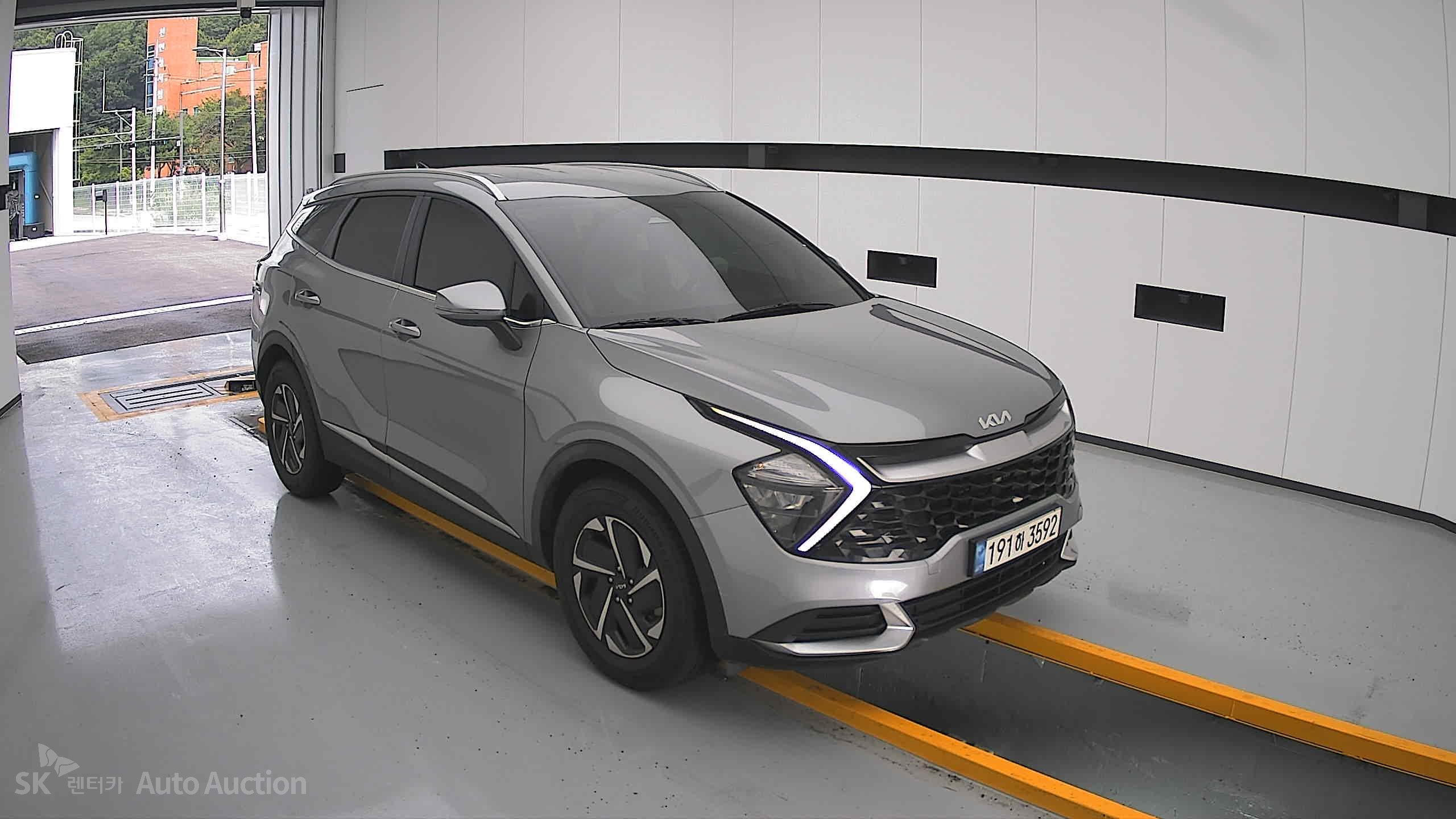 2023 - kia sportage