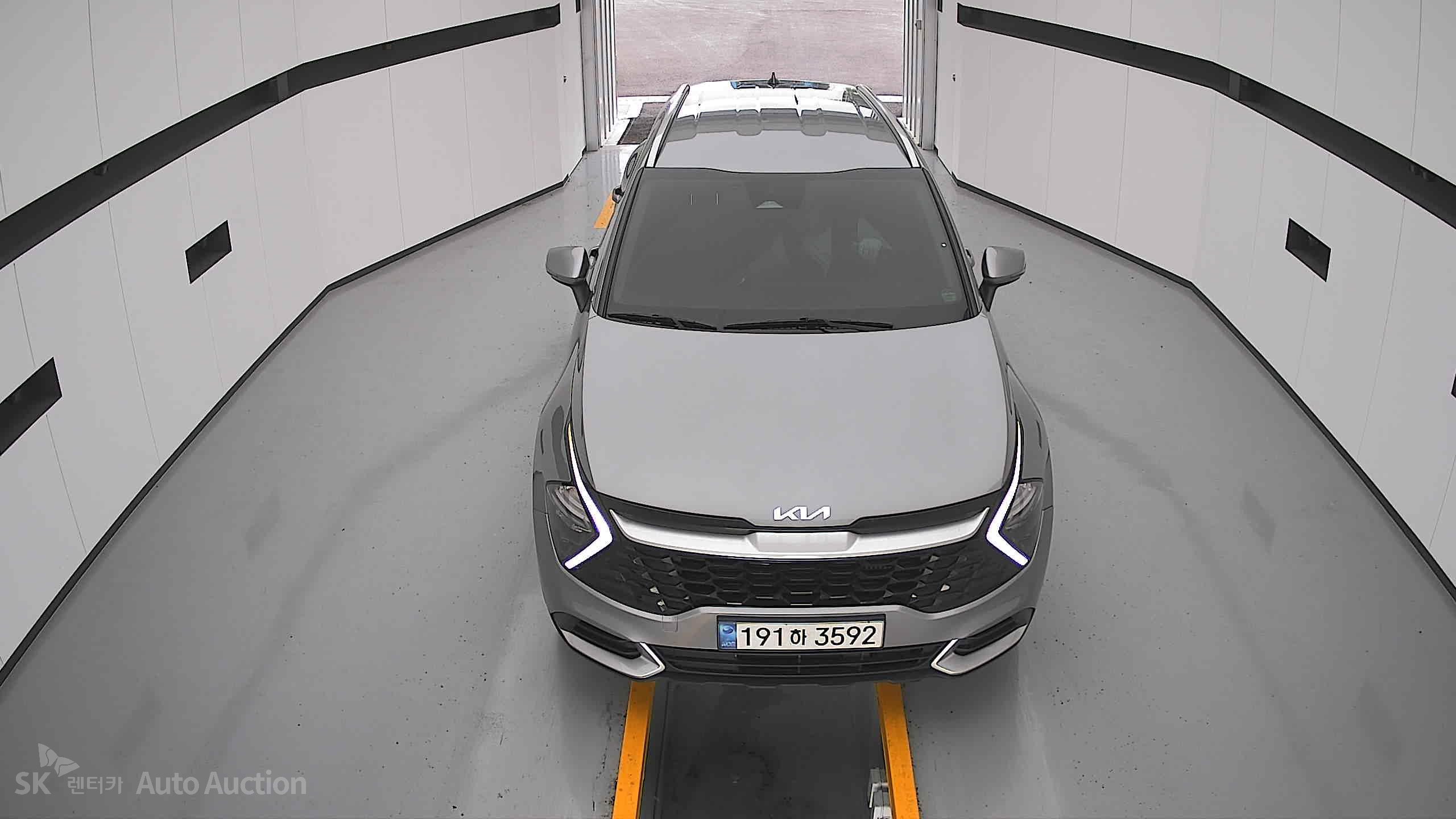 2023 - kia sportage