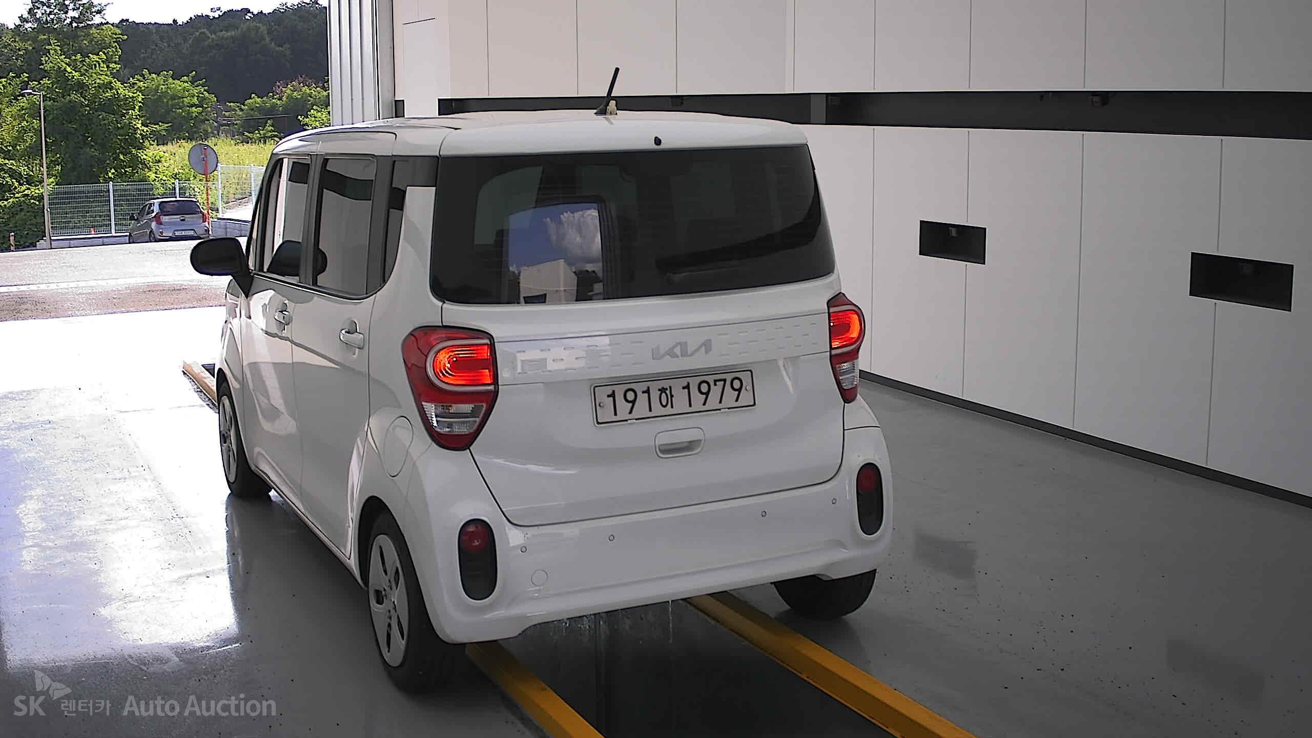 2022 - kia ray
