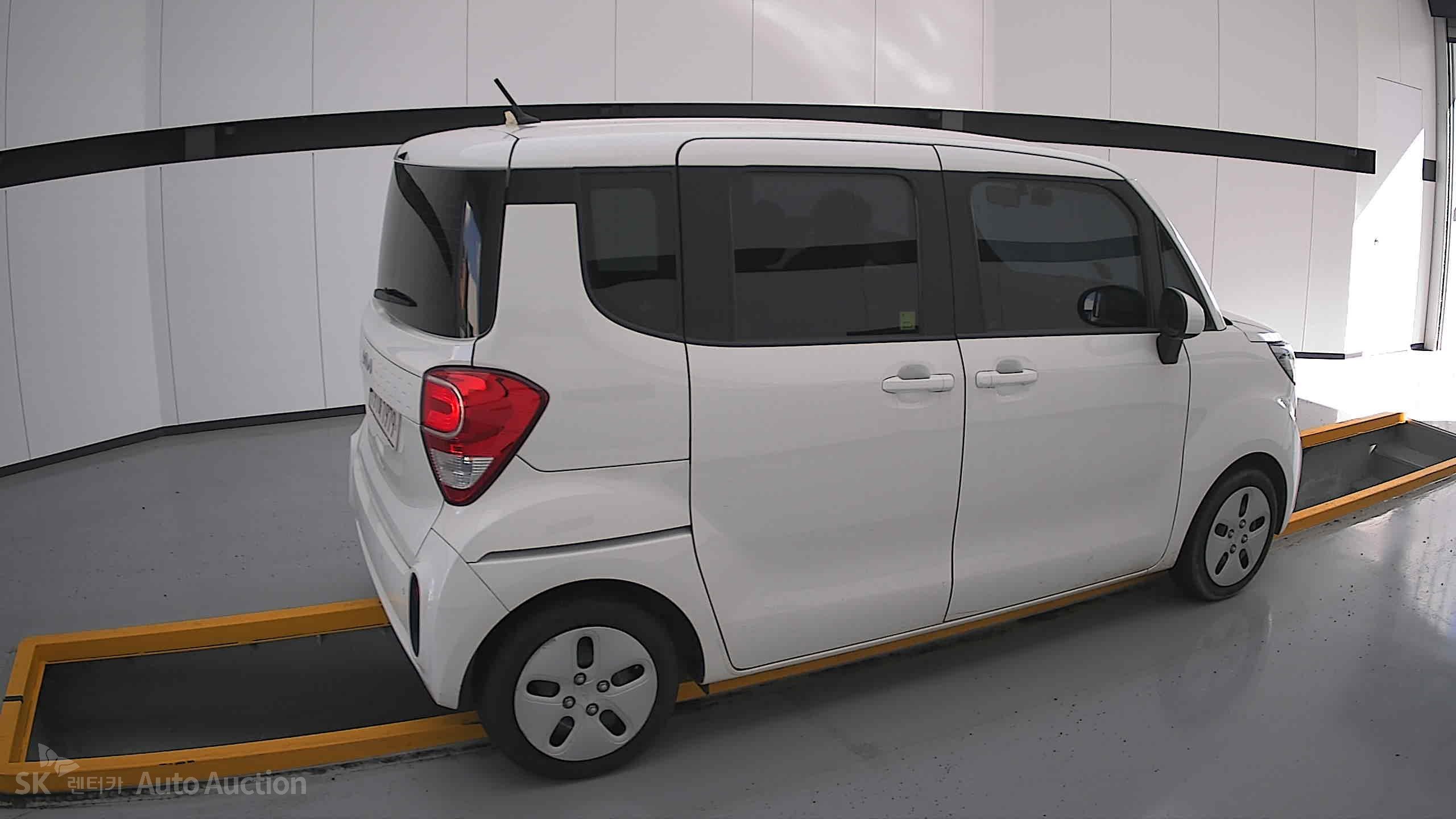 2022 - kia ray