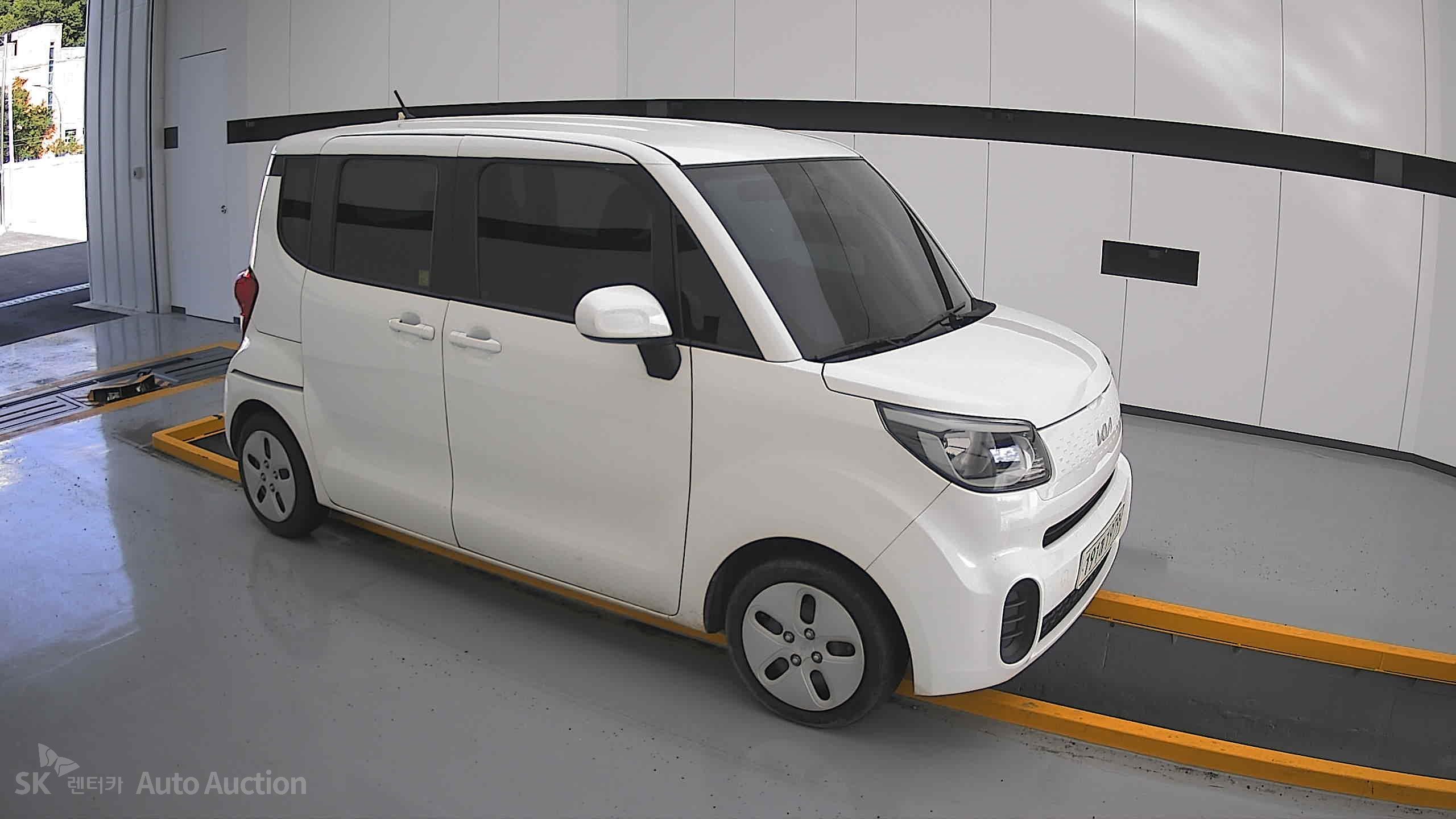 2022 - kia ray