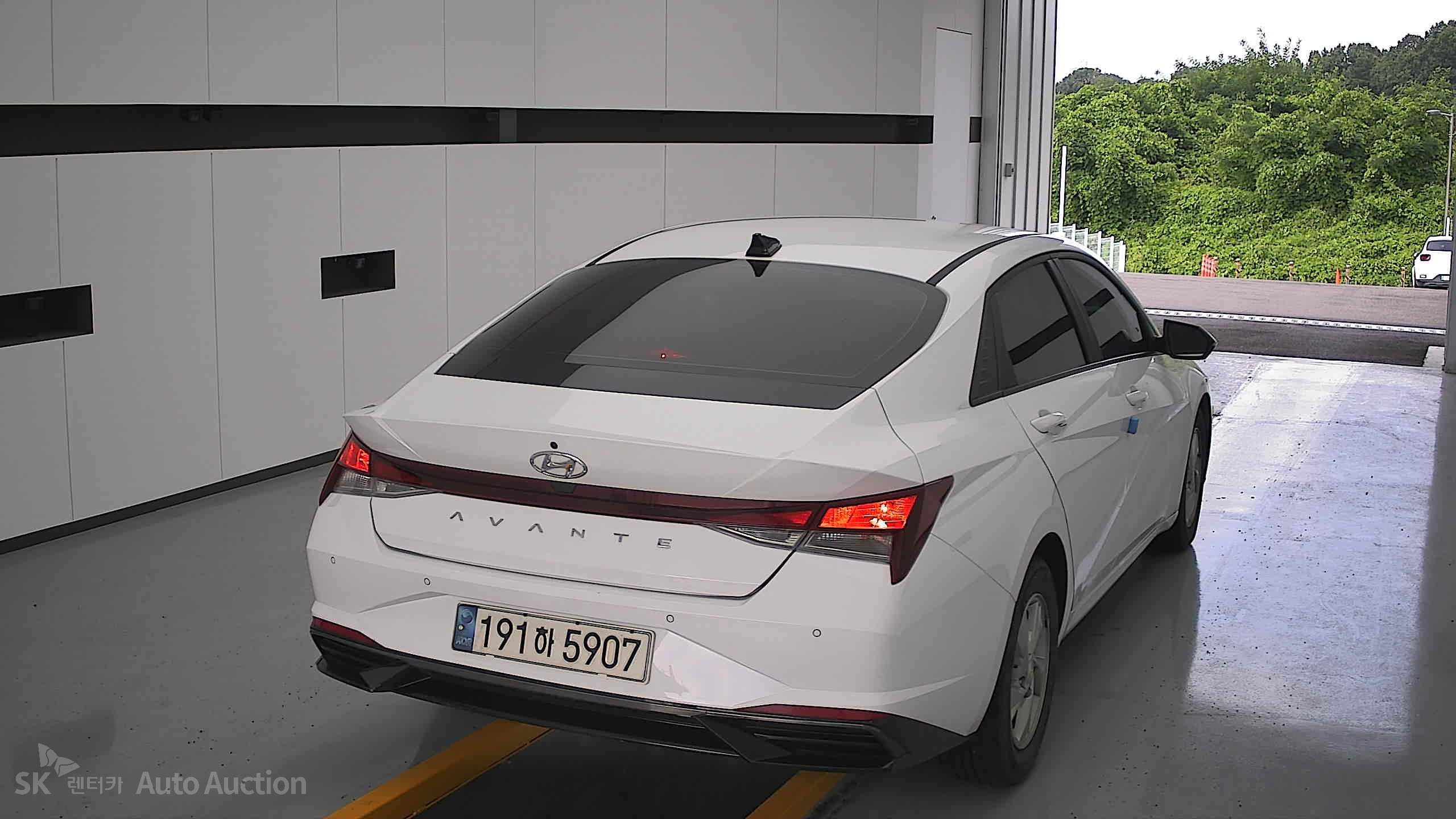 2023 - hyundai avante