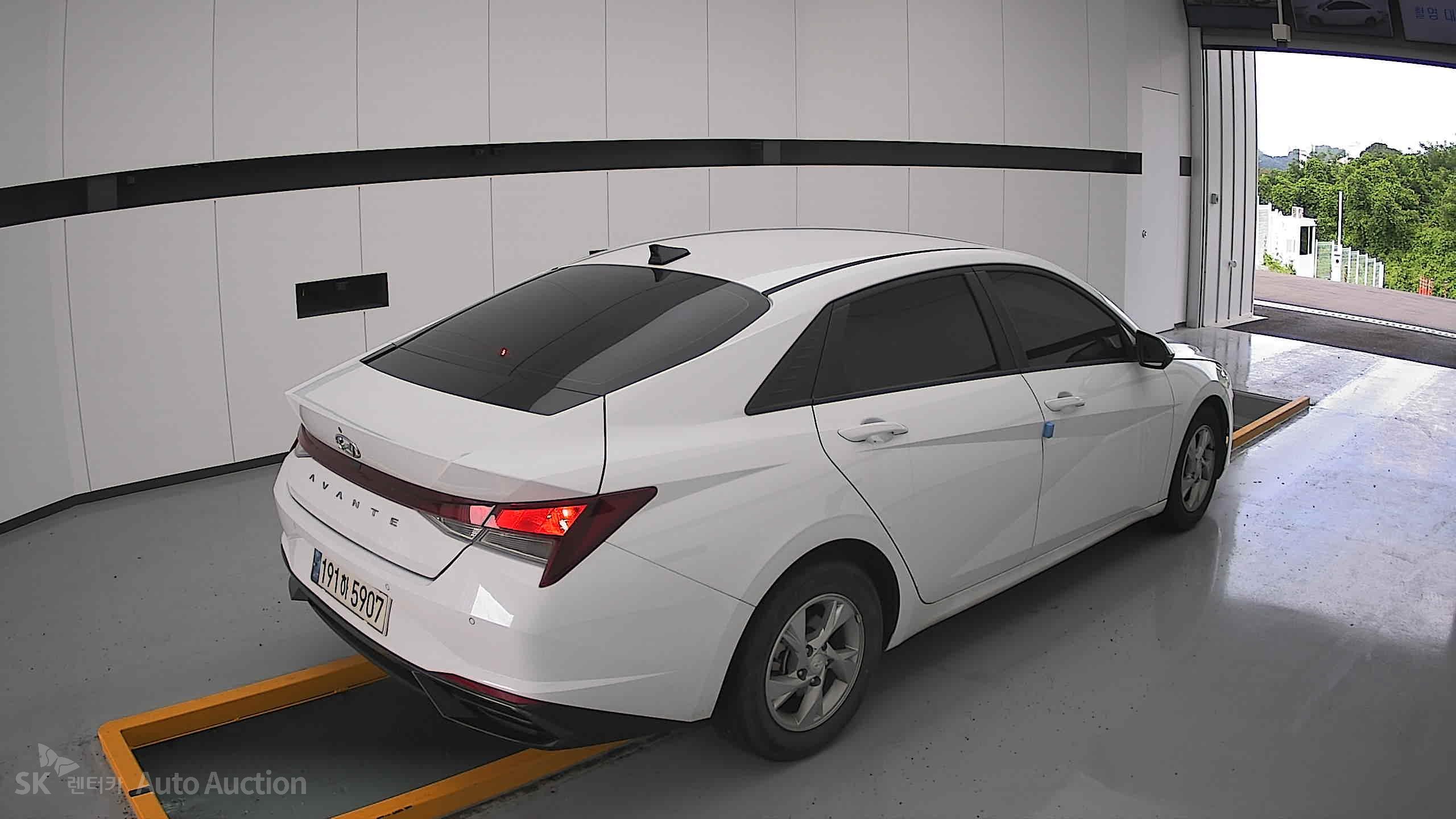2023 - hyundai avante
