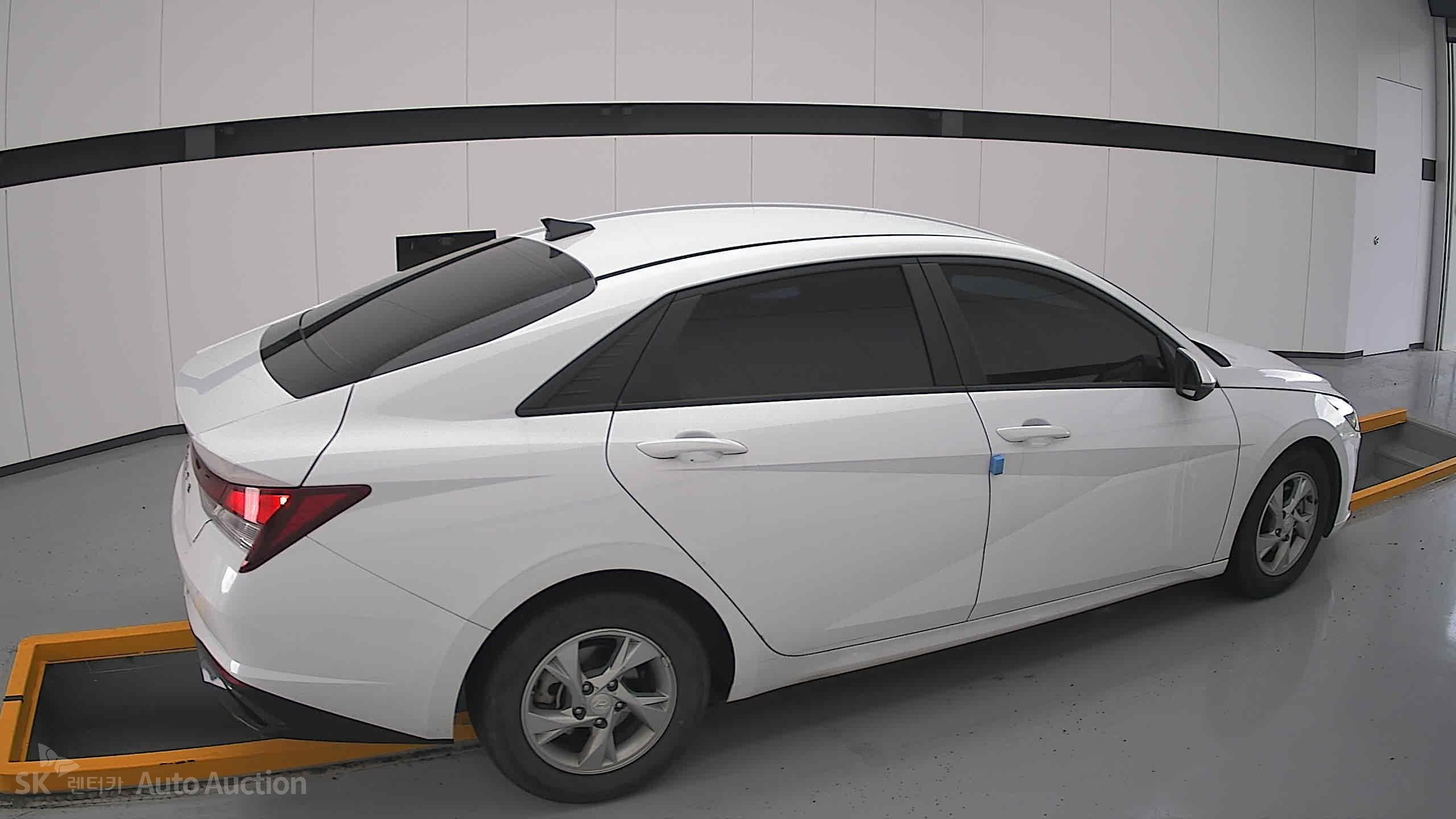 2023 - hyundai avante