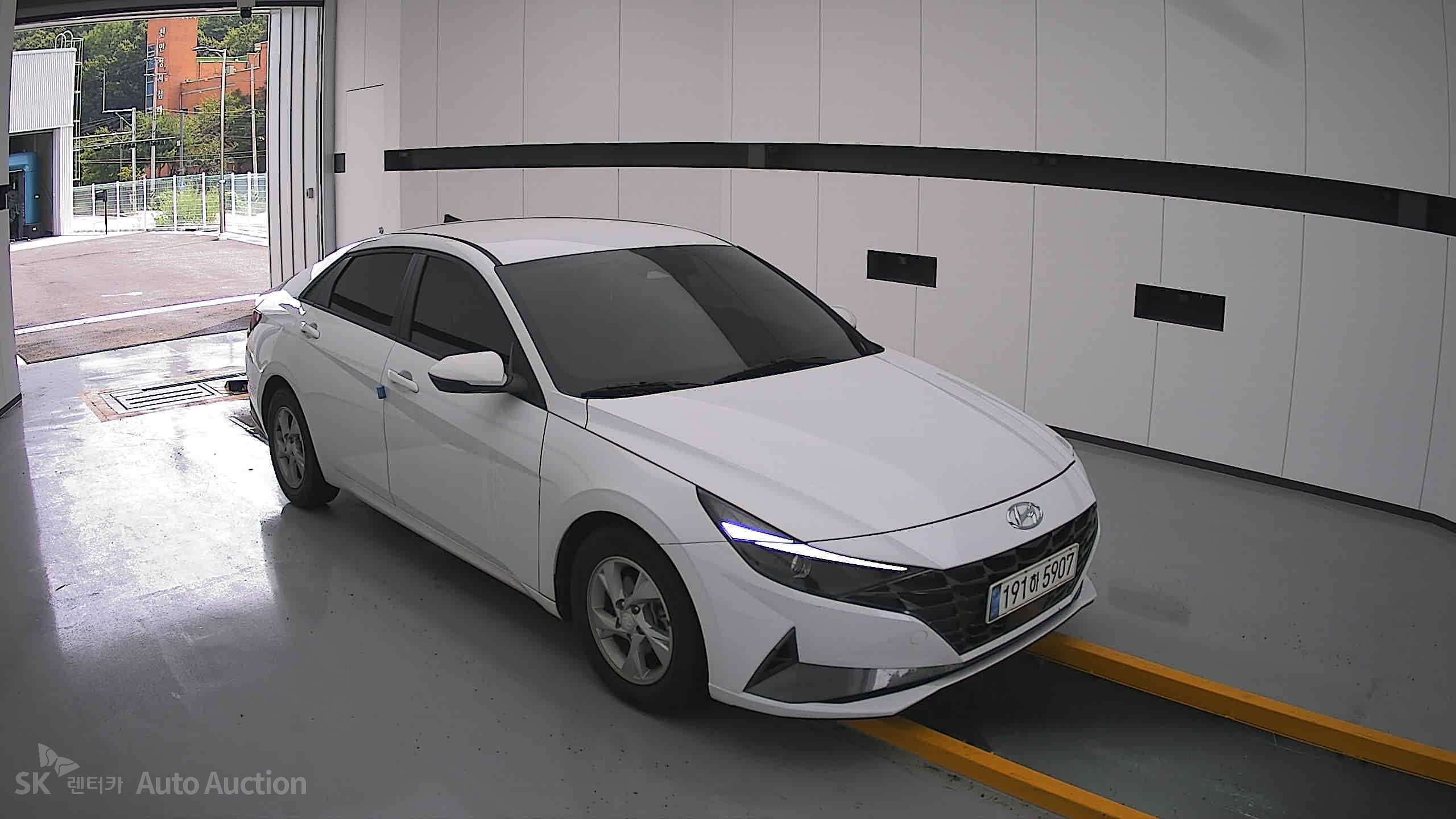 2023 - hyundai avante