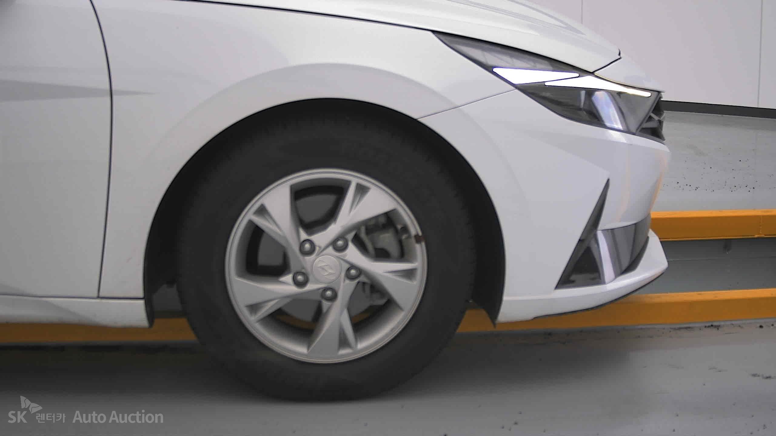 2023 - hyundai avante