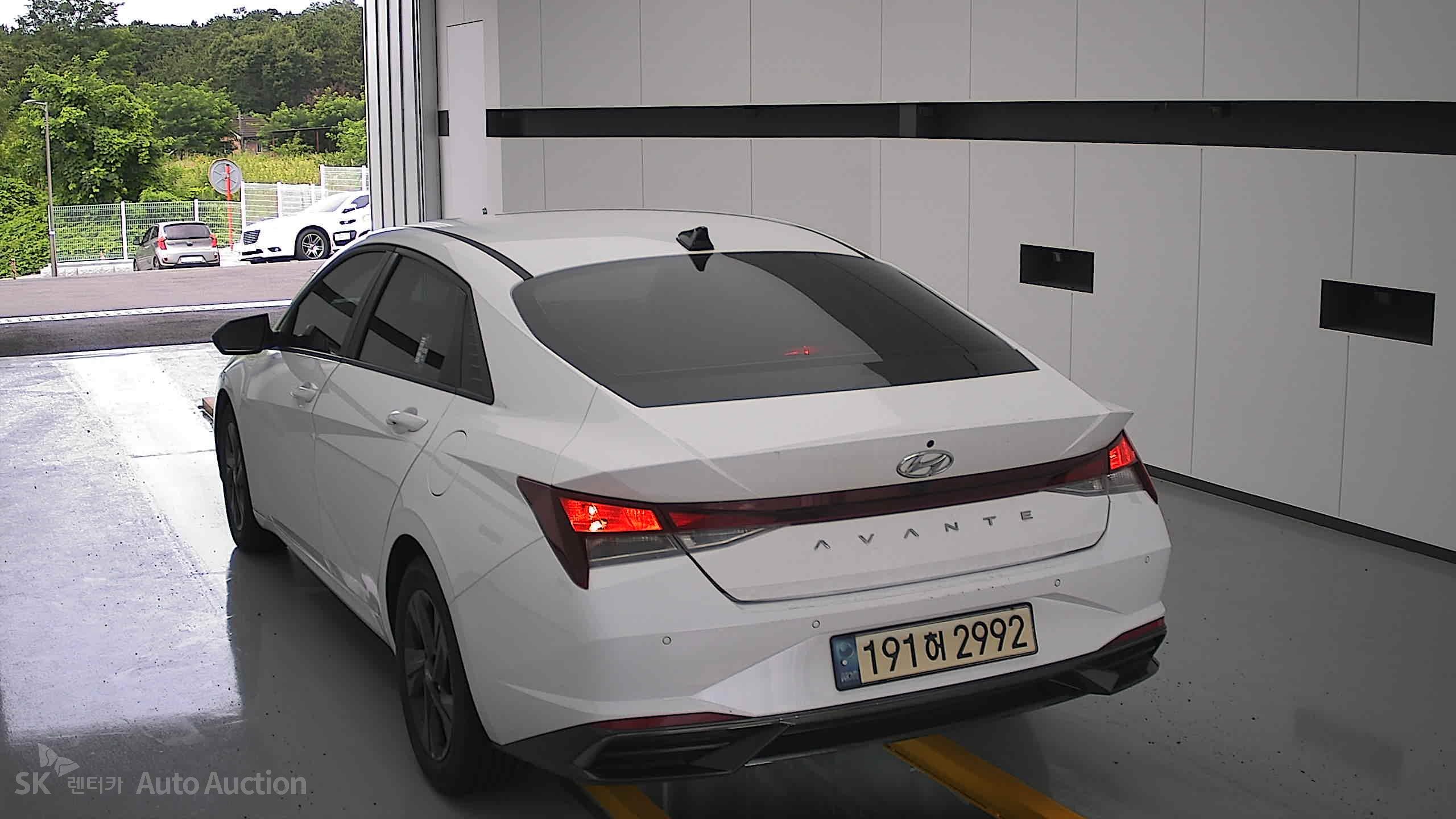 2023 - hyundai avante
