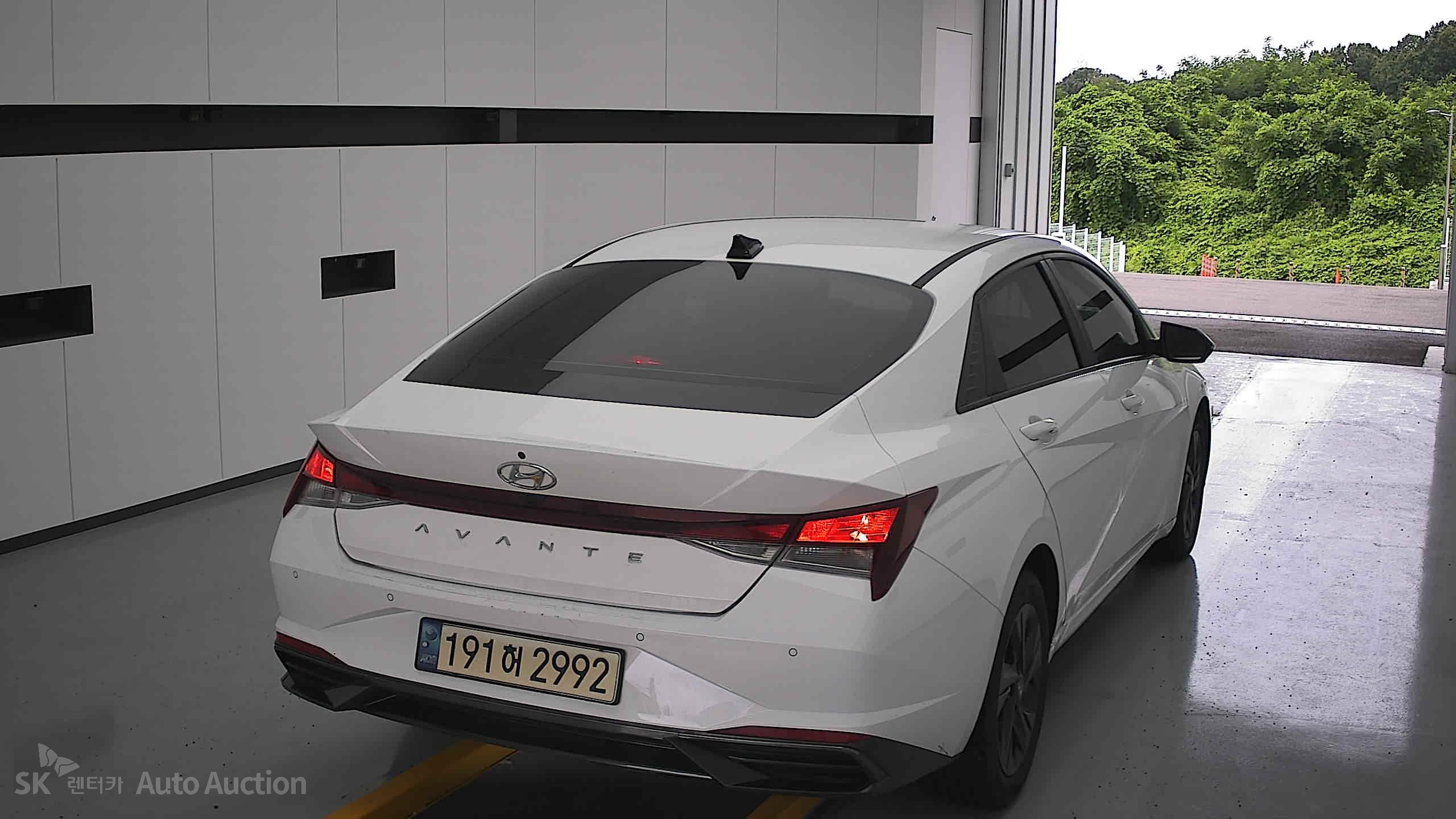 2023 - hyundai avante