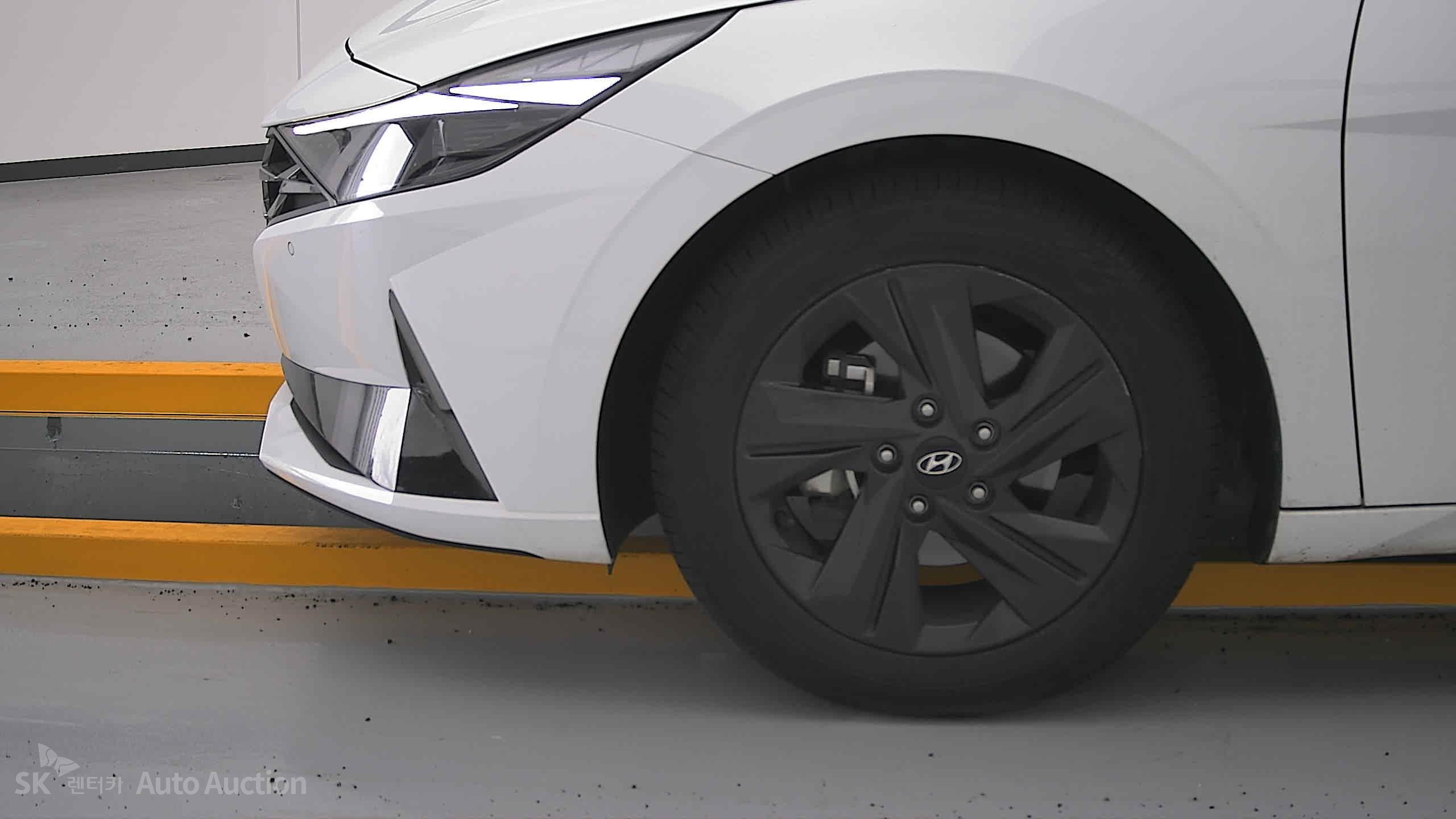 2023 - hyundai avante