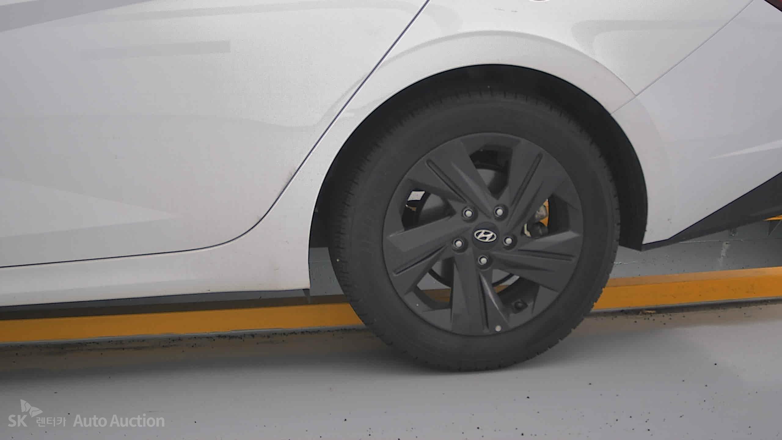 2023 - hyundai avante