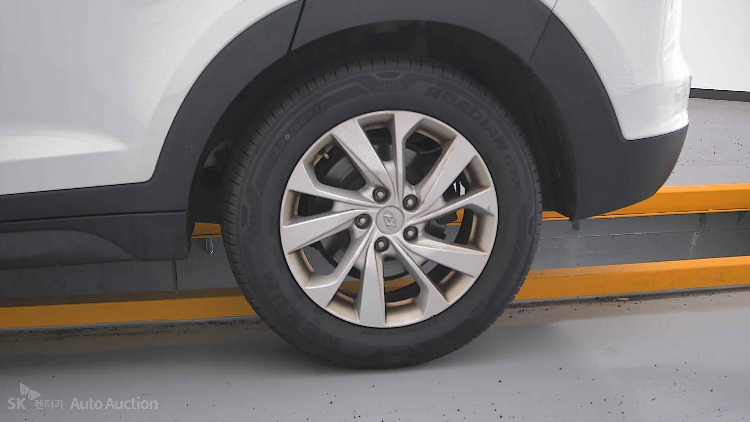 2020 - hyundai tucson