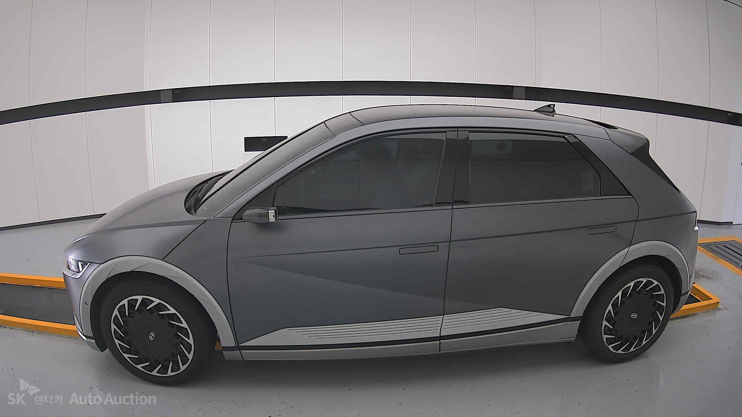 2023 - hyundai ioniq