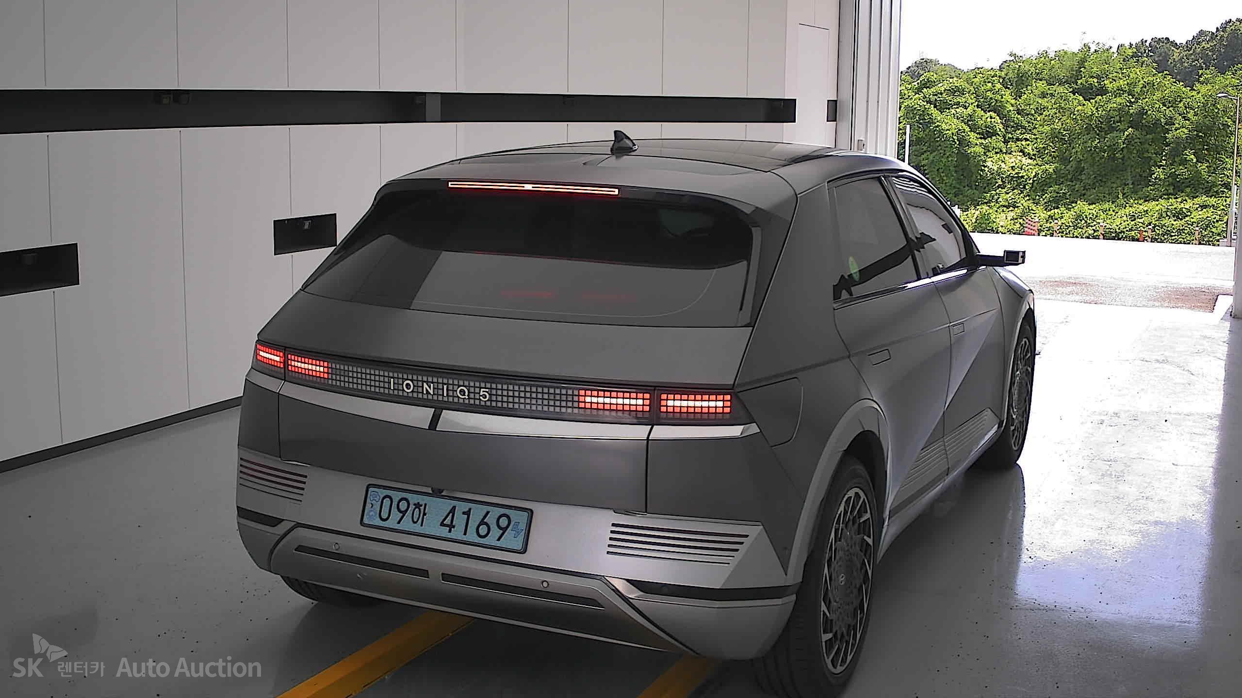 2023 - hyundai ioniq