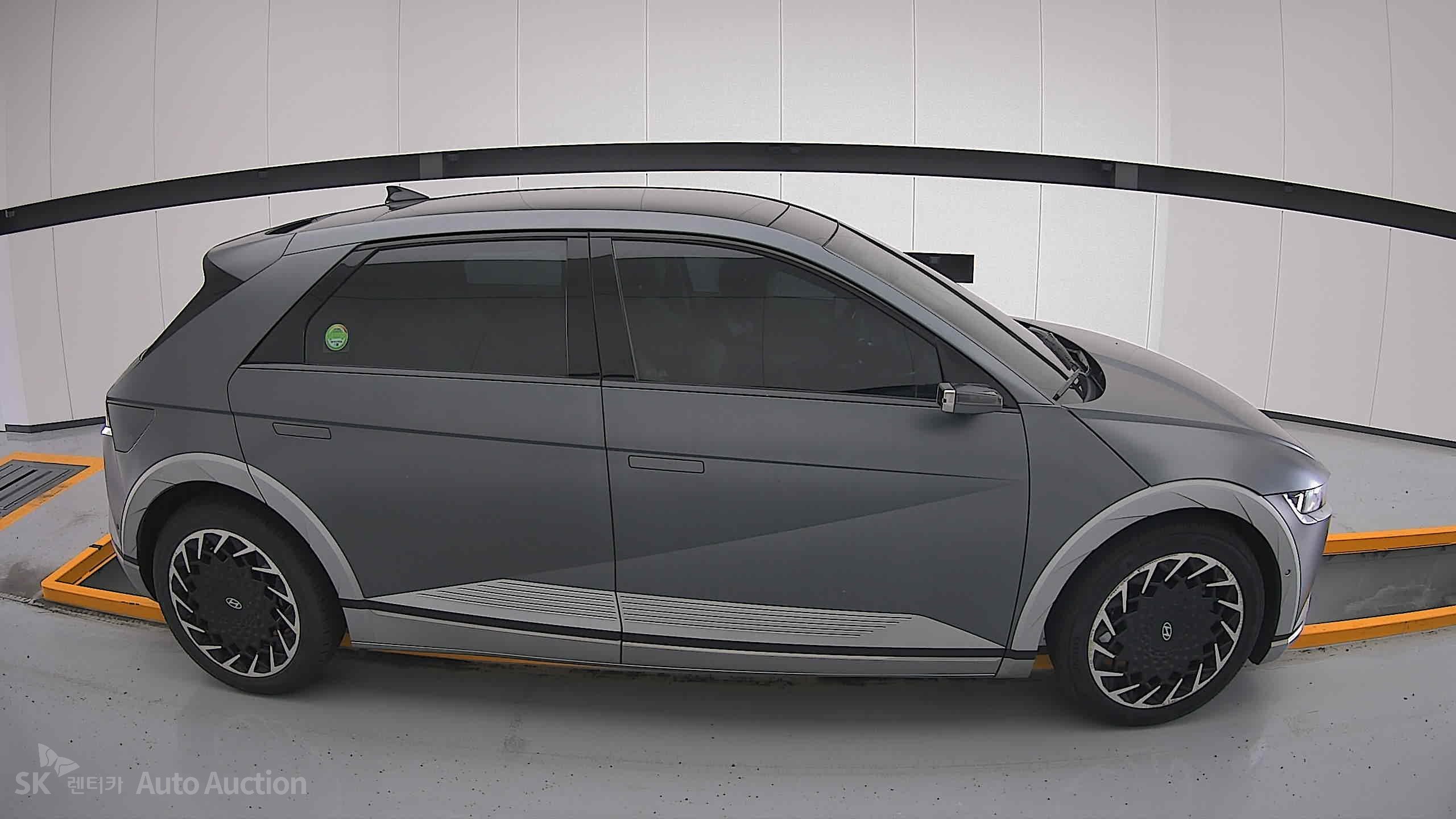 2023 - hyundai ioniq
