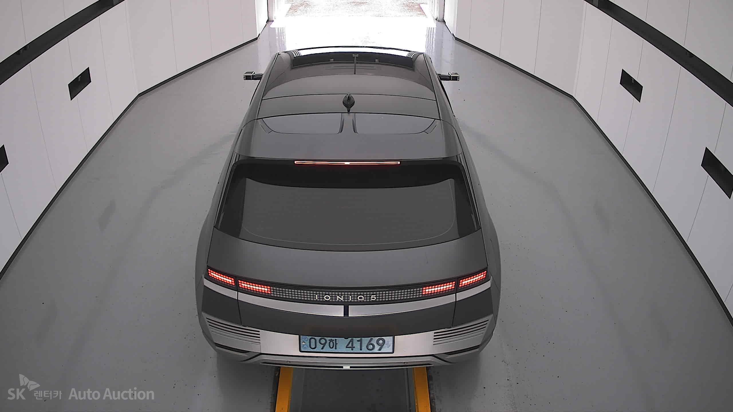 2023 - hyundai ioniq