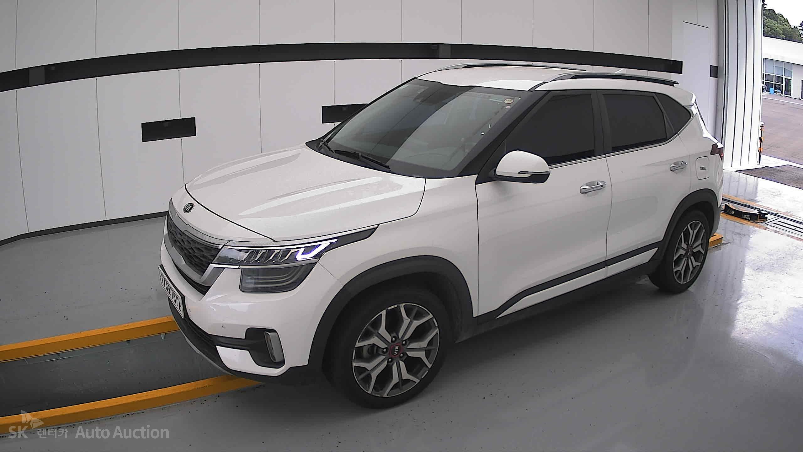 2020 - kia seltos