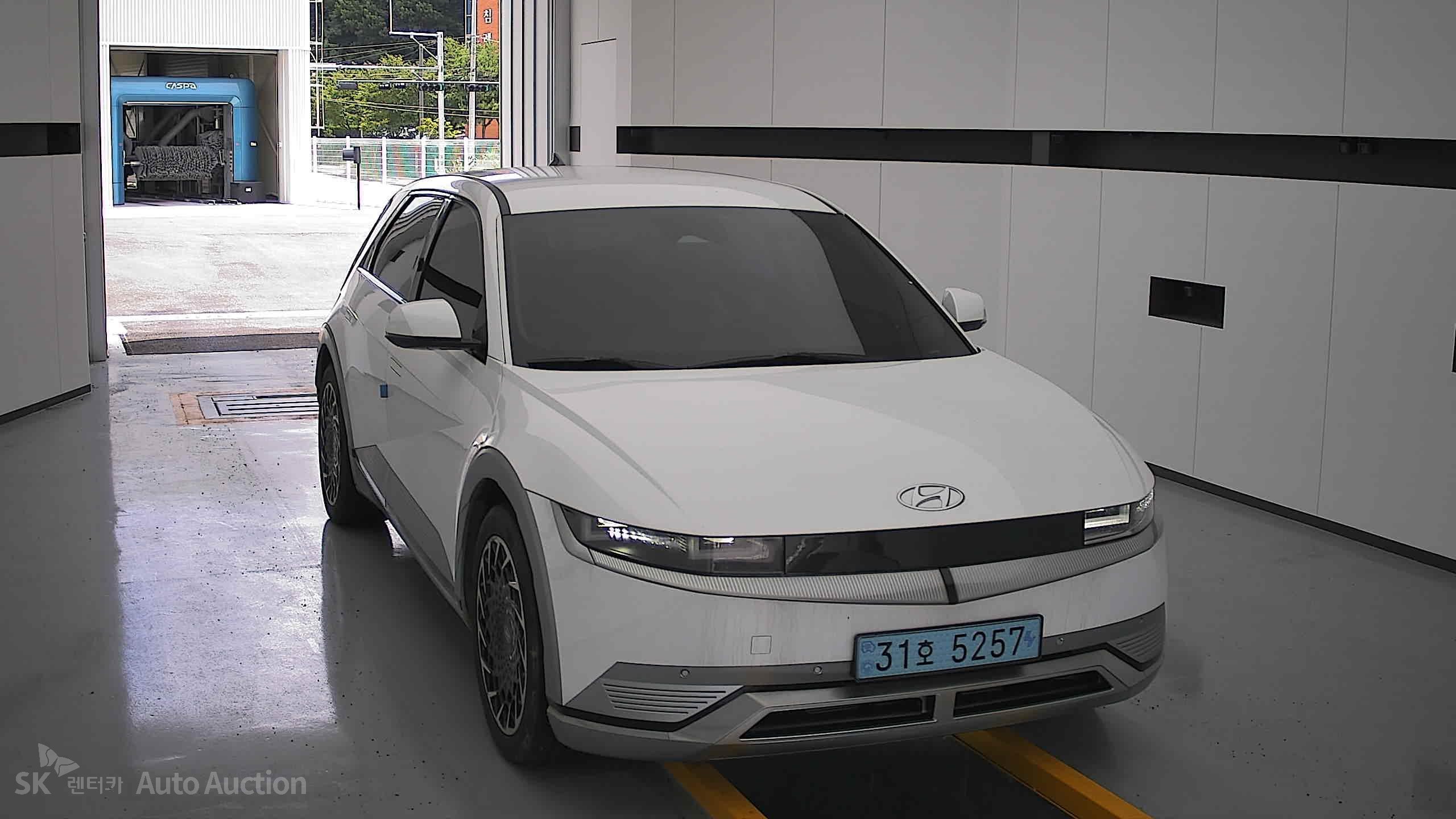 2022 - hyundai ioniq