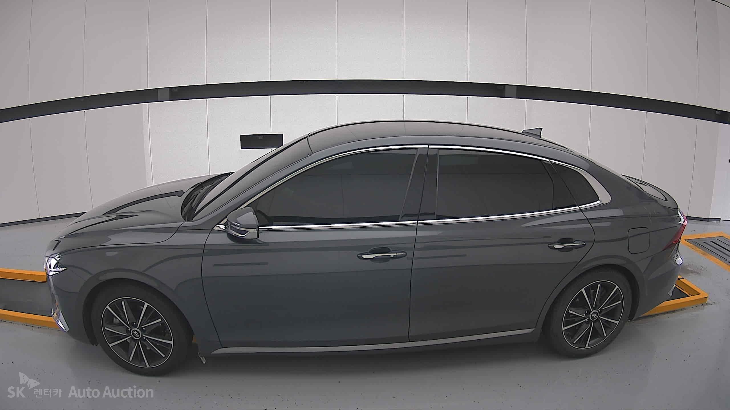 2023 - hyundai grandeur