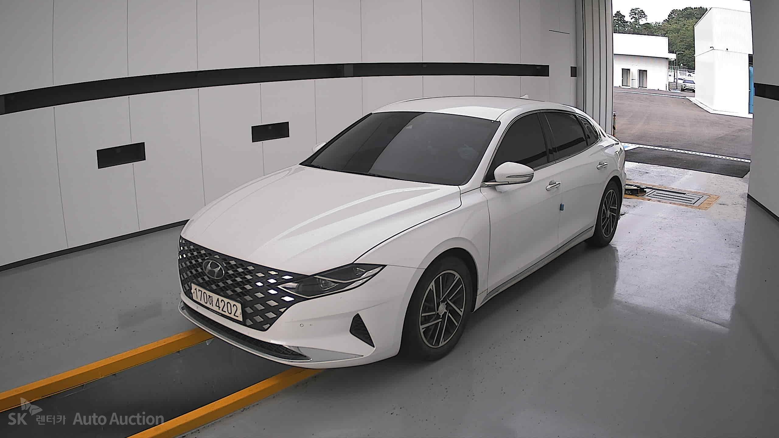 2020 - hyundai grandeur