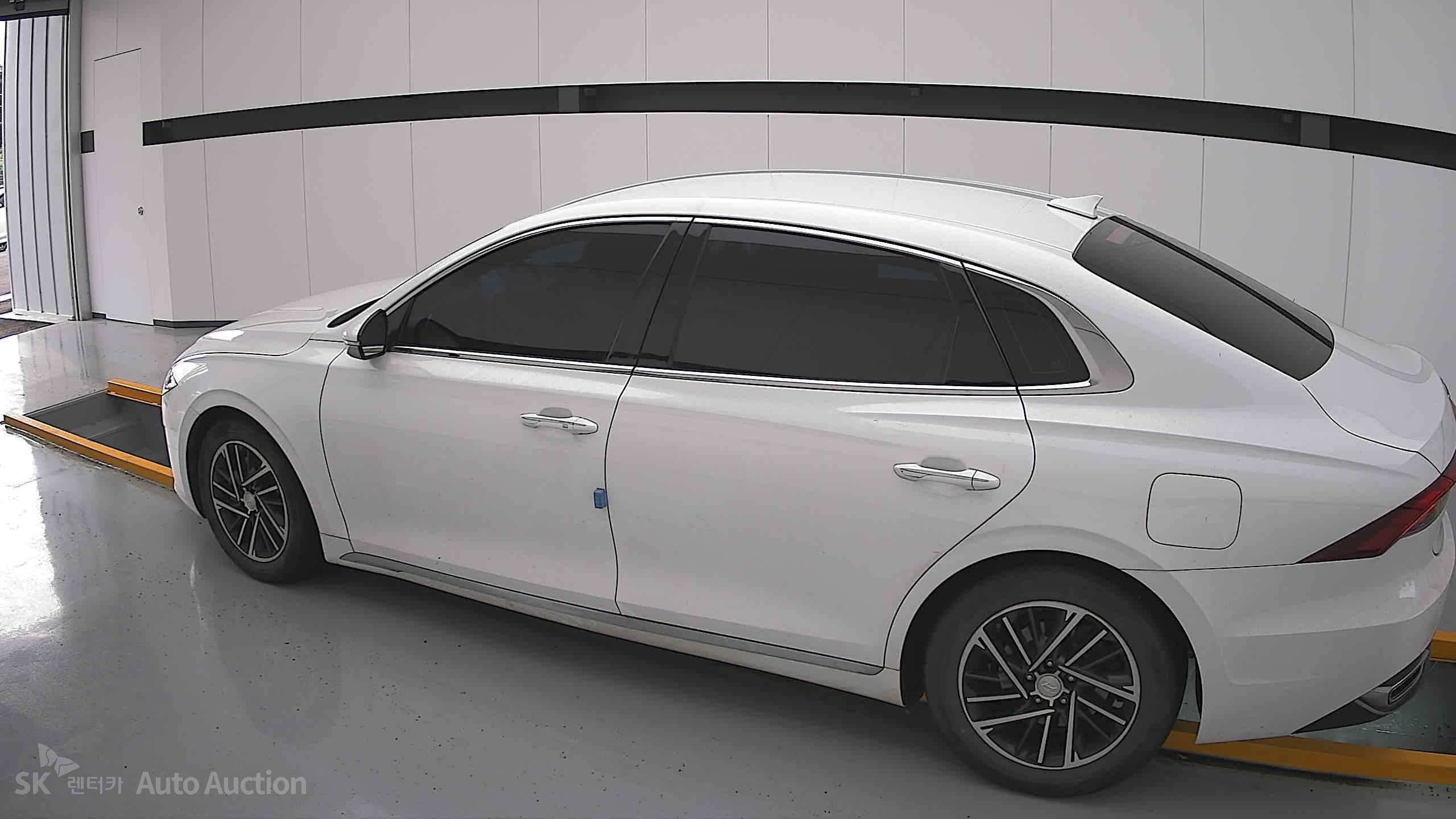 2020 - hyundai grandeur