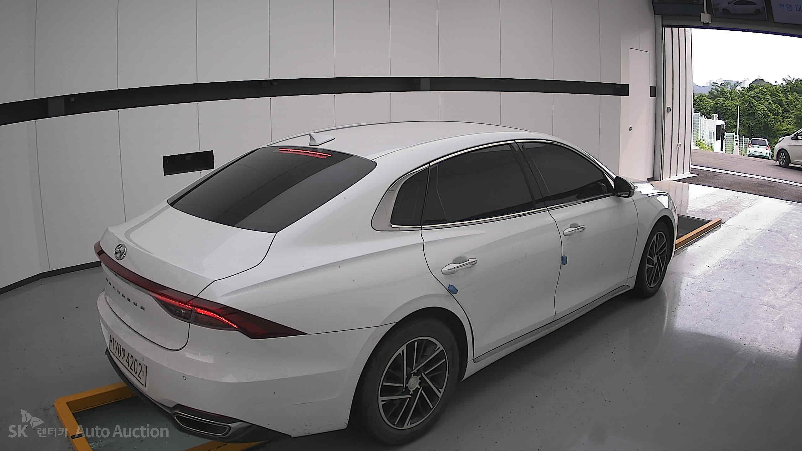 2020 - hyundai grandeur