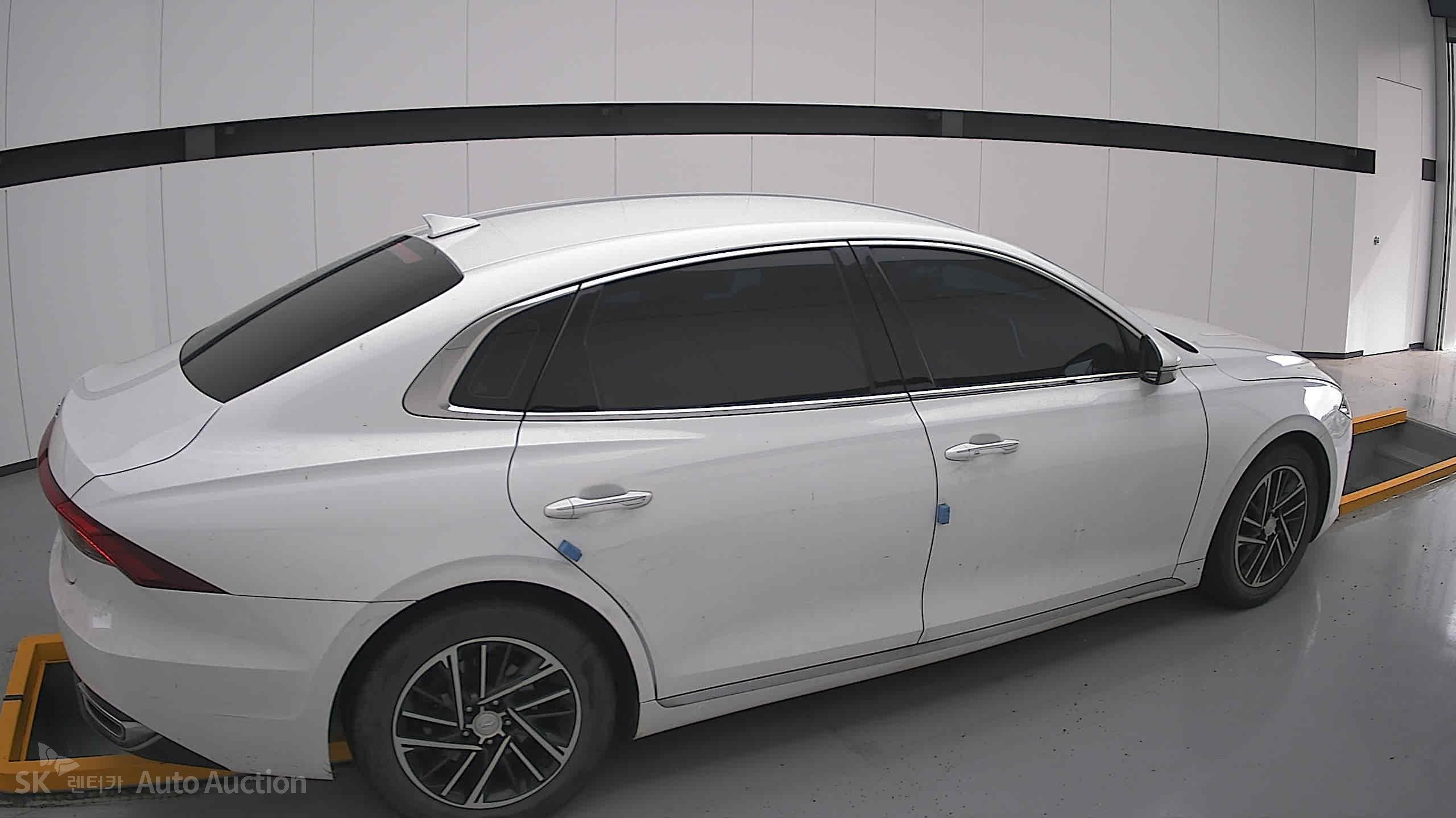 2020 - hyundai grandeur