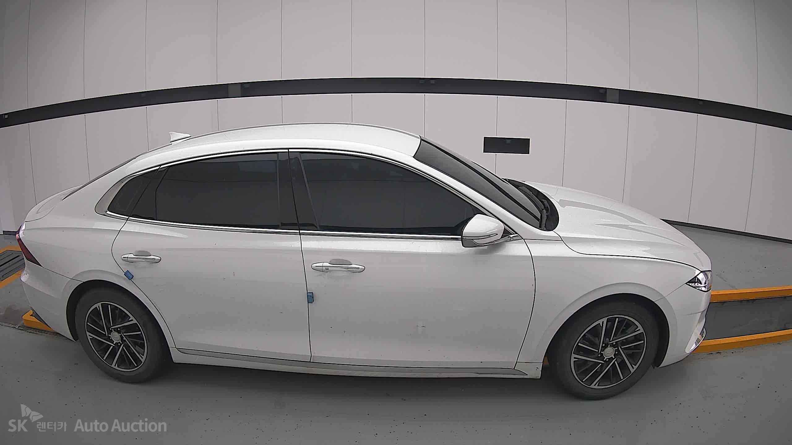 2020 - hyundai grandeur