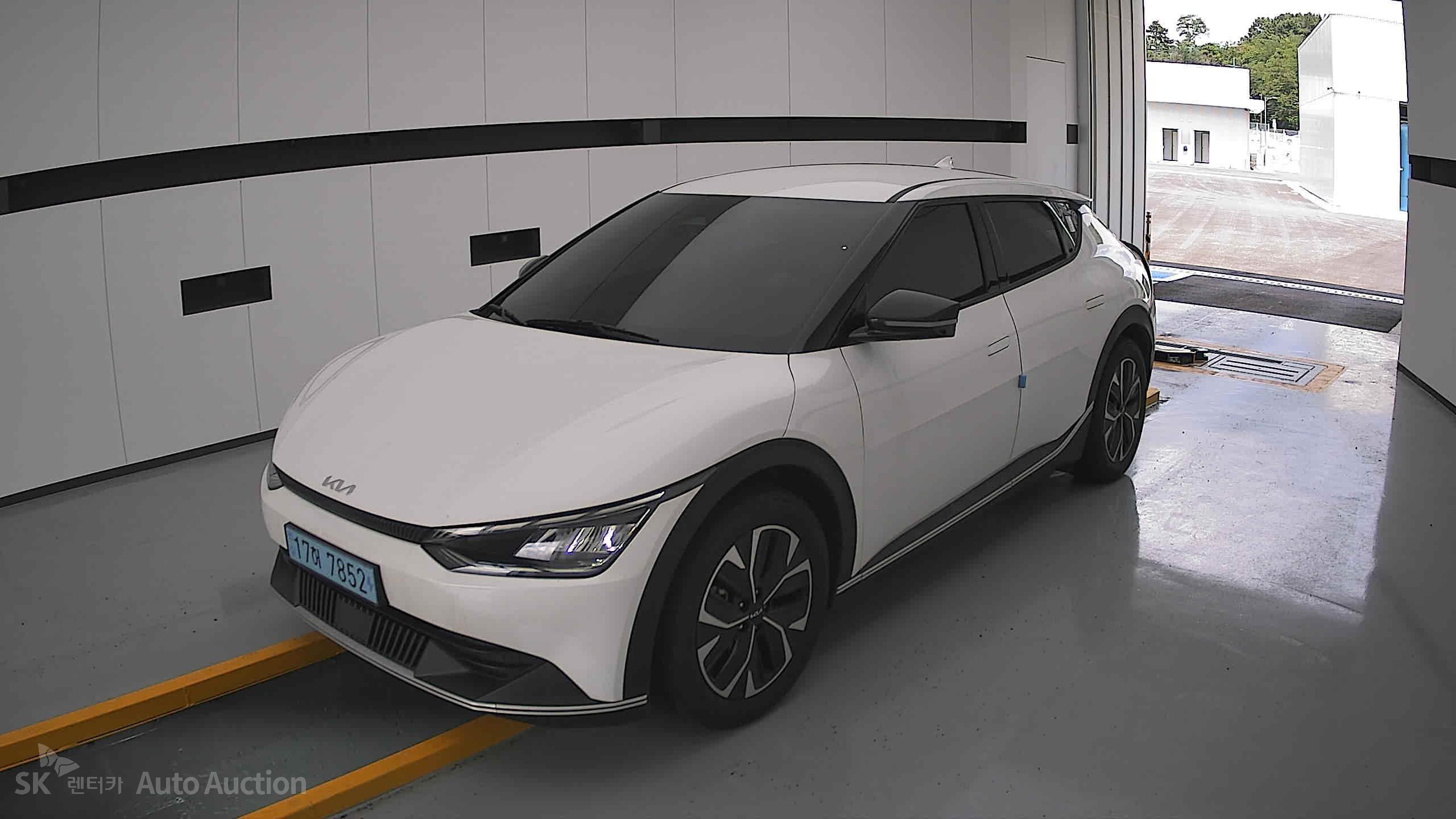 2022 - kia ev6