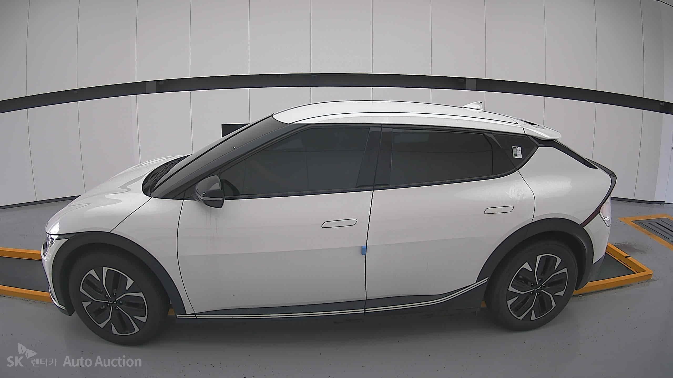2022 - kia ev6