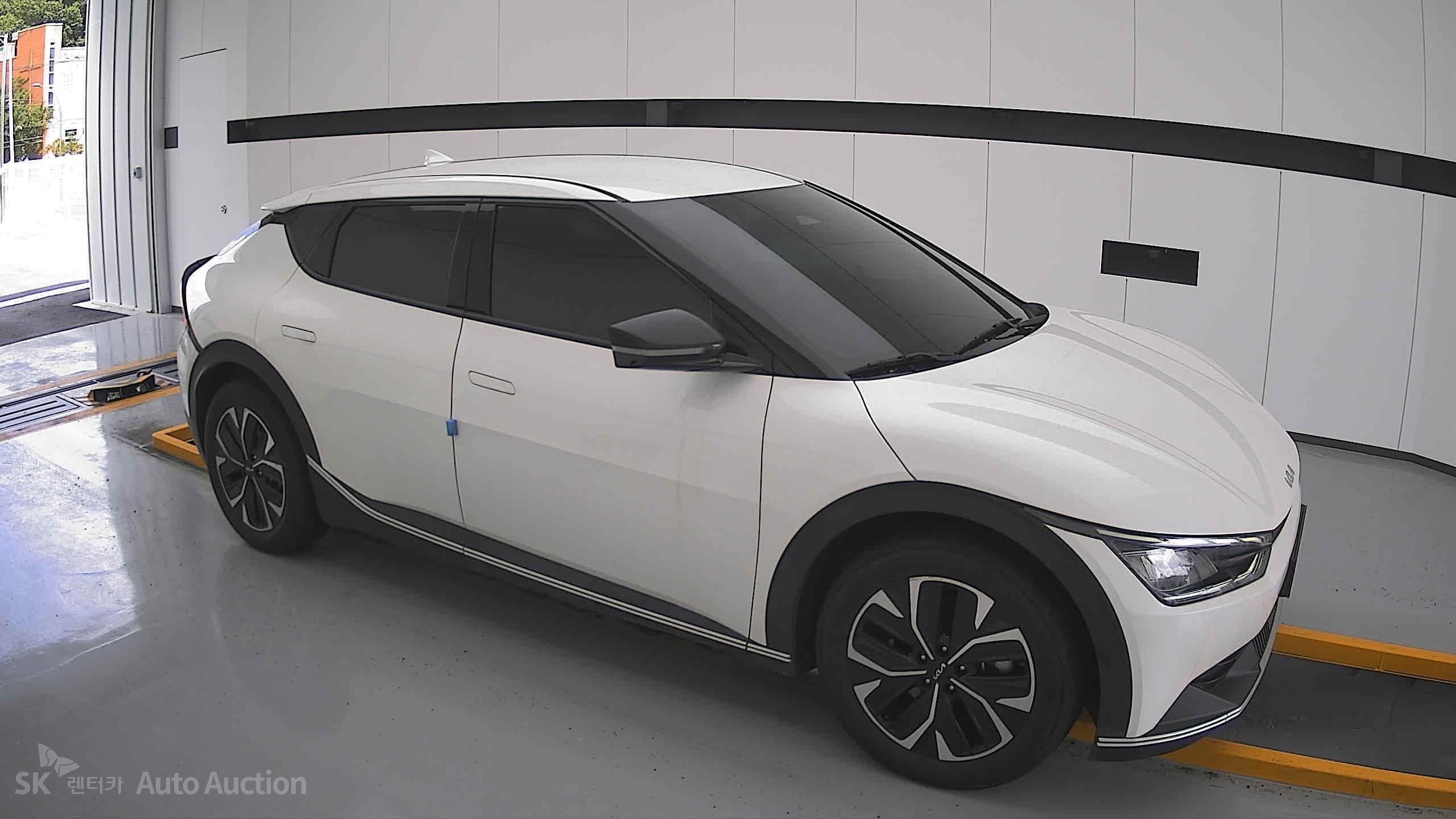 2022 - kia ev6