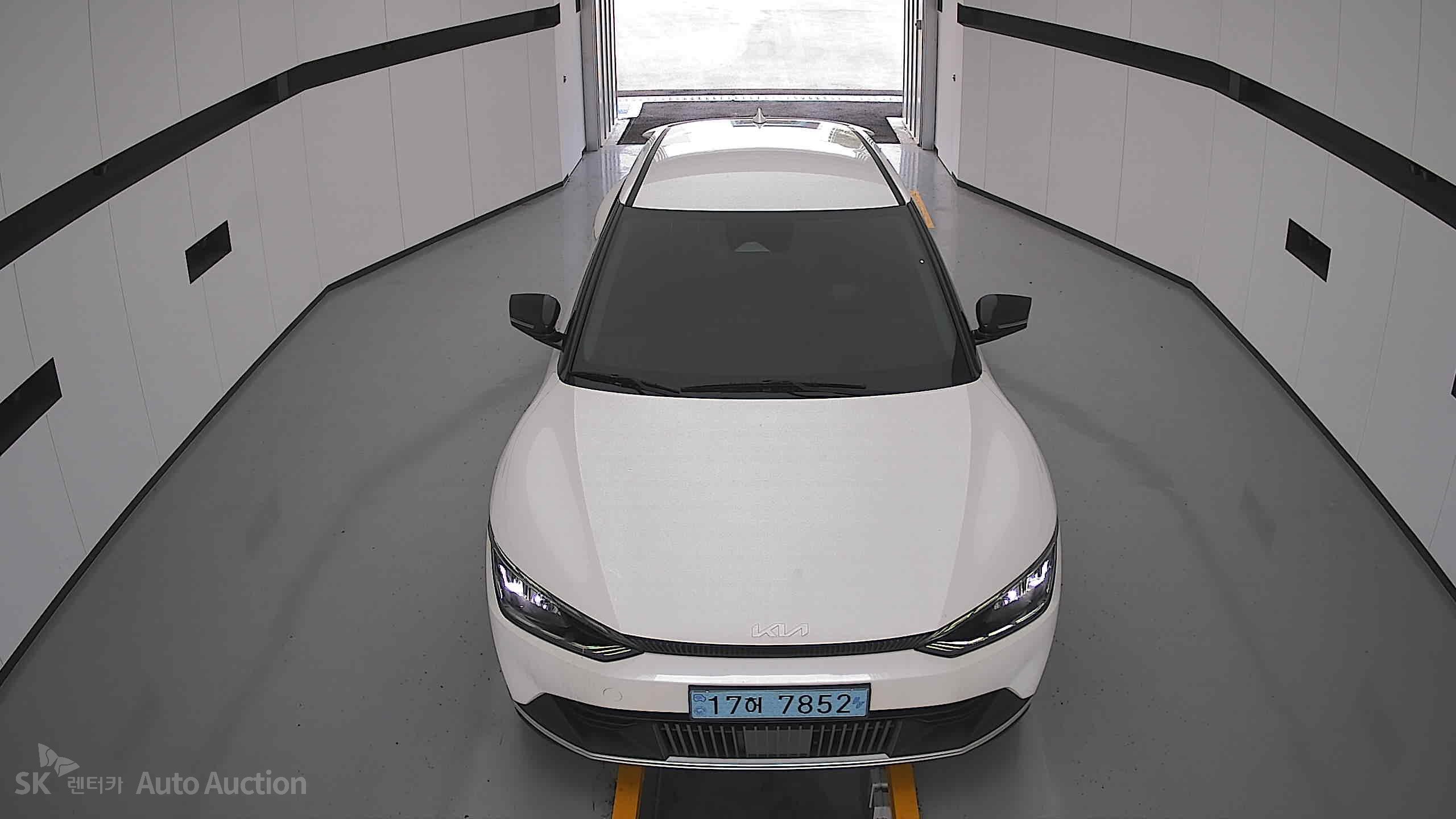 2022 - kia ev6
