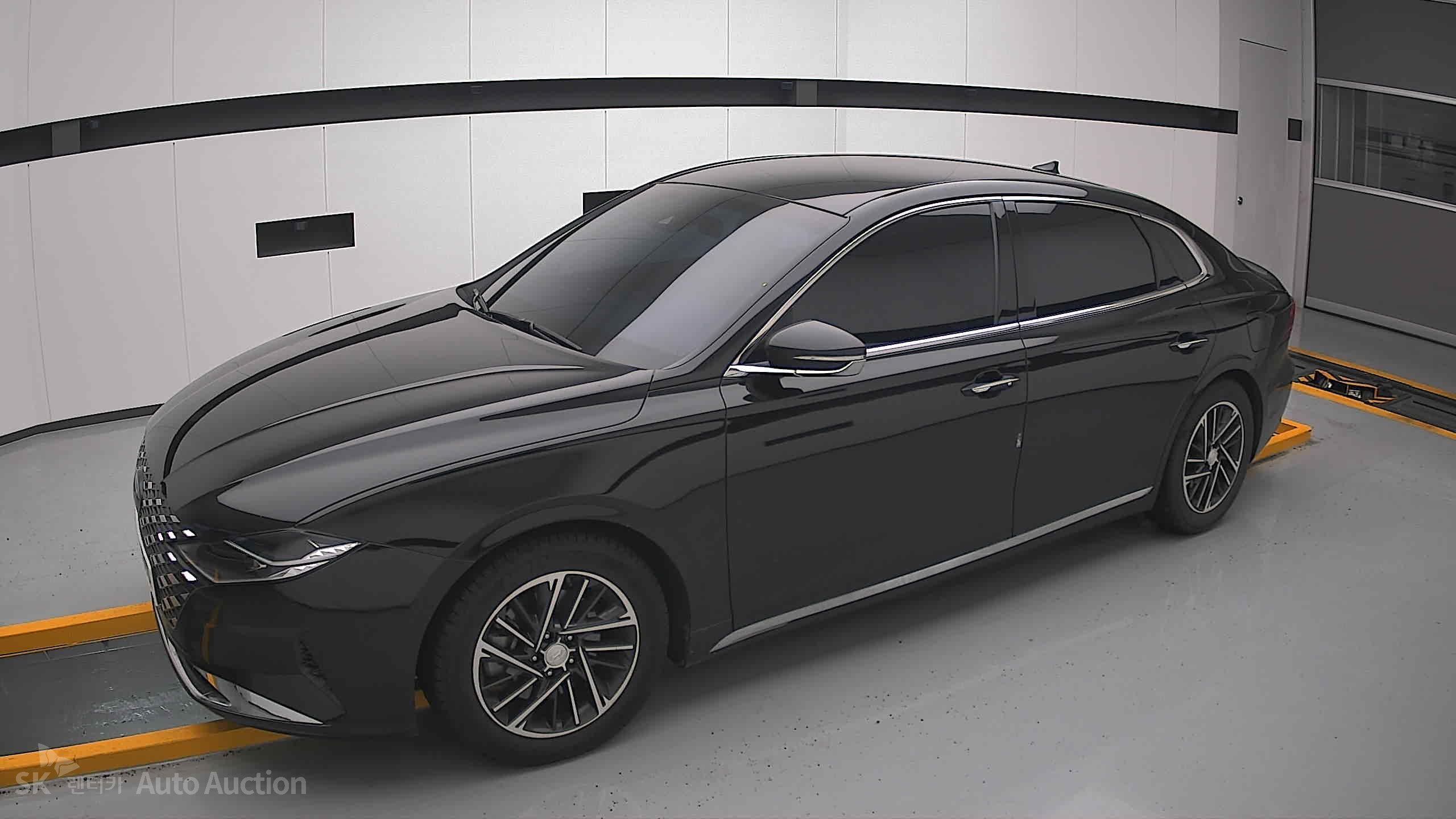 2021 - hyundai grandeur