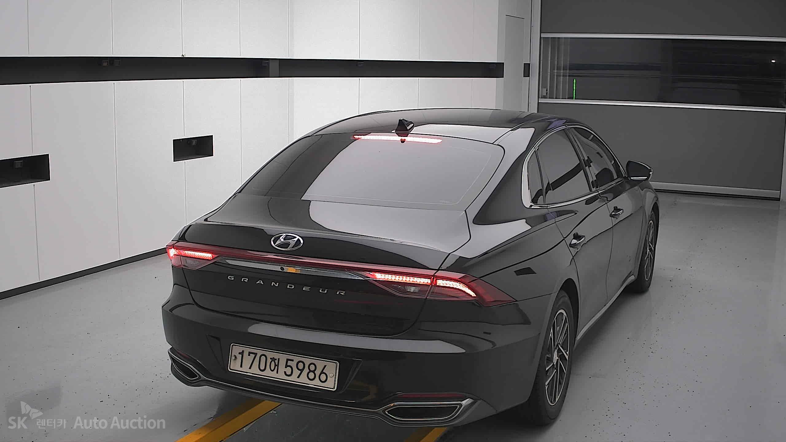 2021 - hyundai grandeur