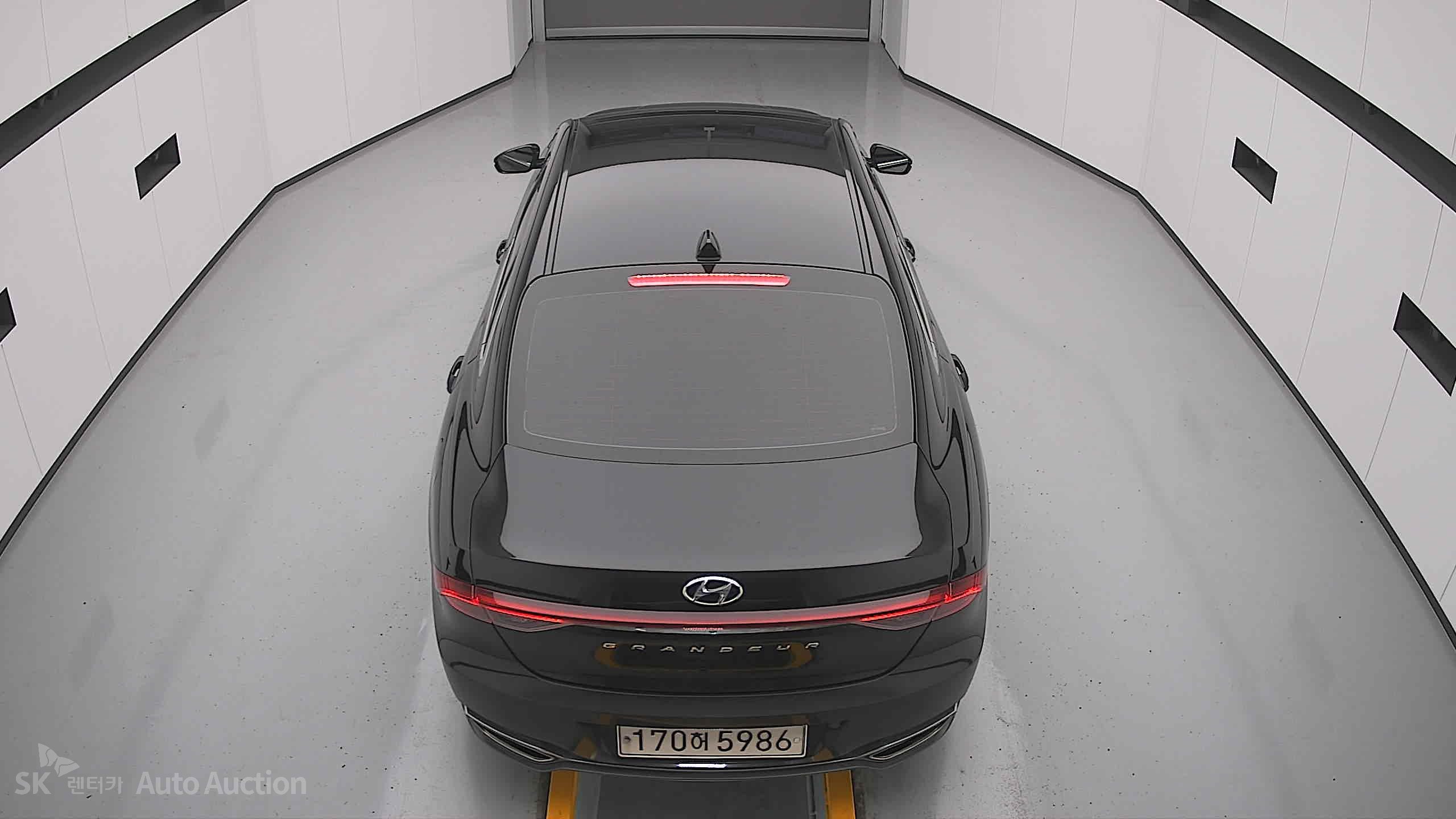 2021 - hyundai grandeur